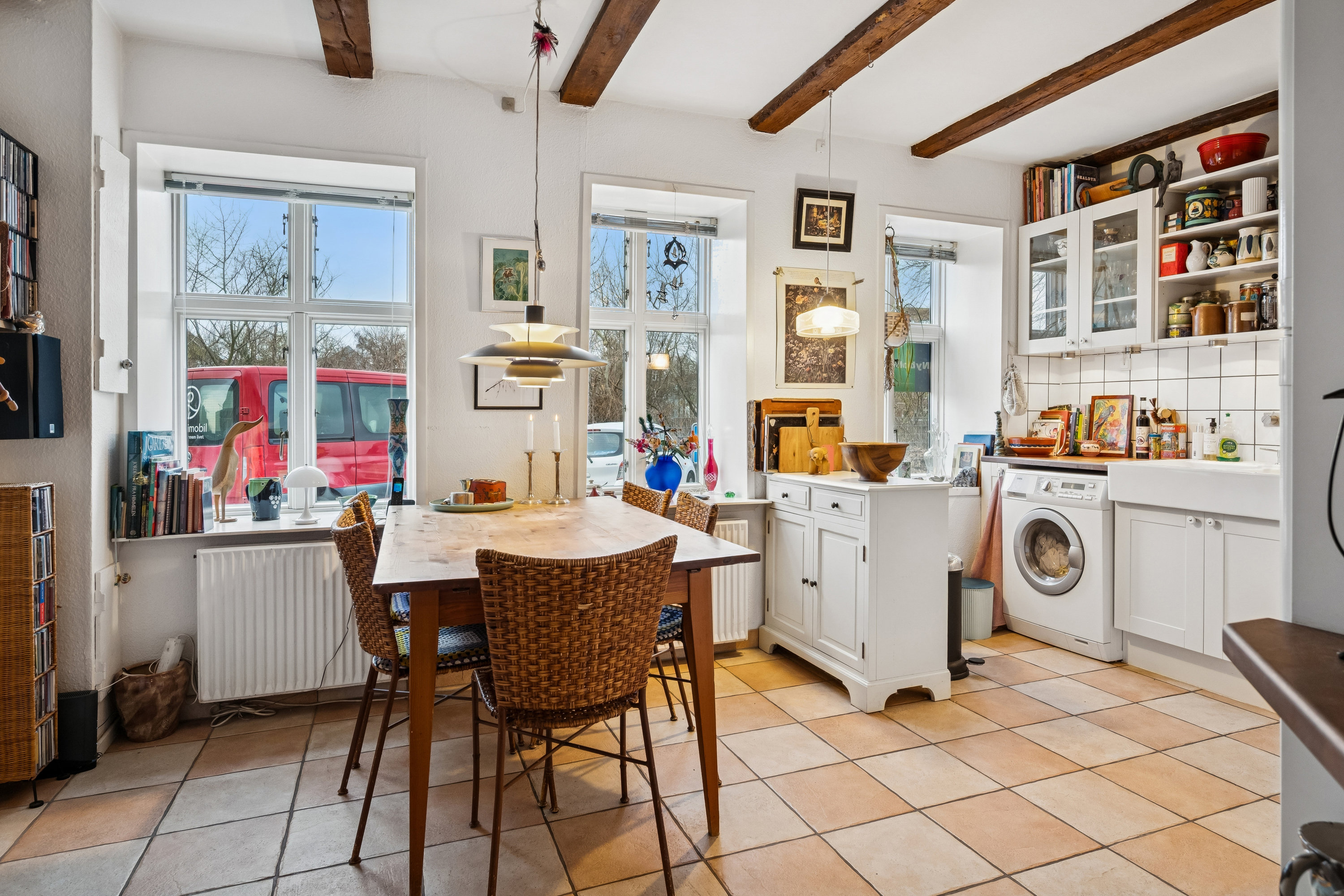 Fremhævet stue billede i fuldskærmstilstand. Billede af Kriegersvej 9, 8000 Aarhus C