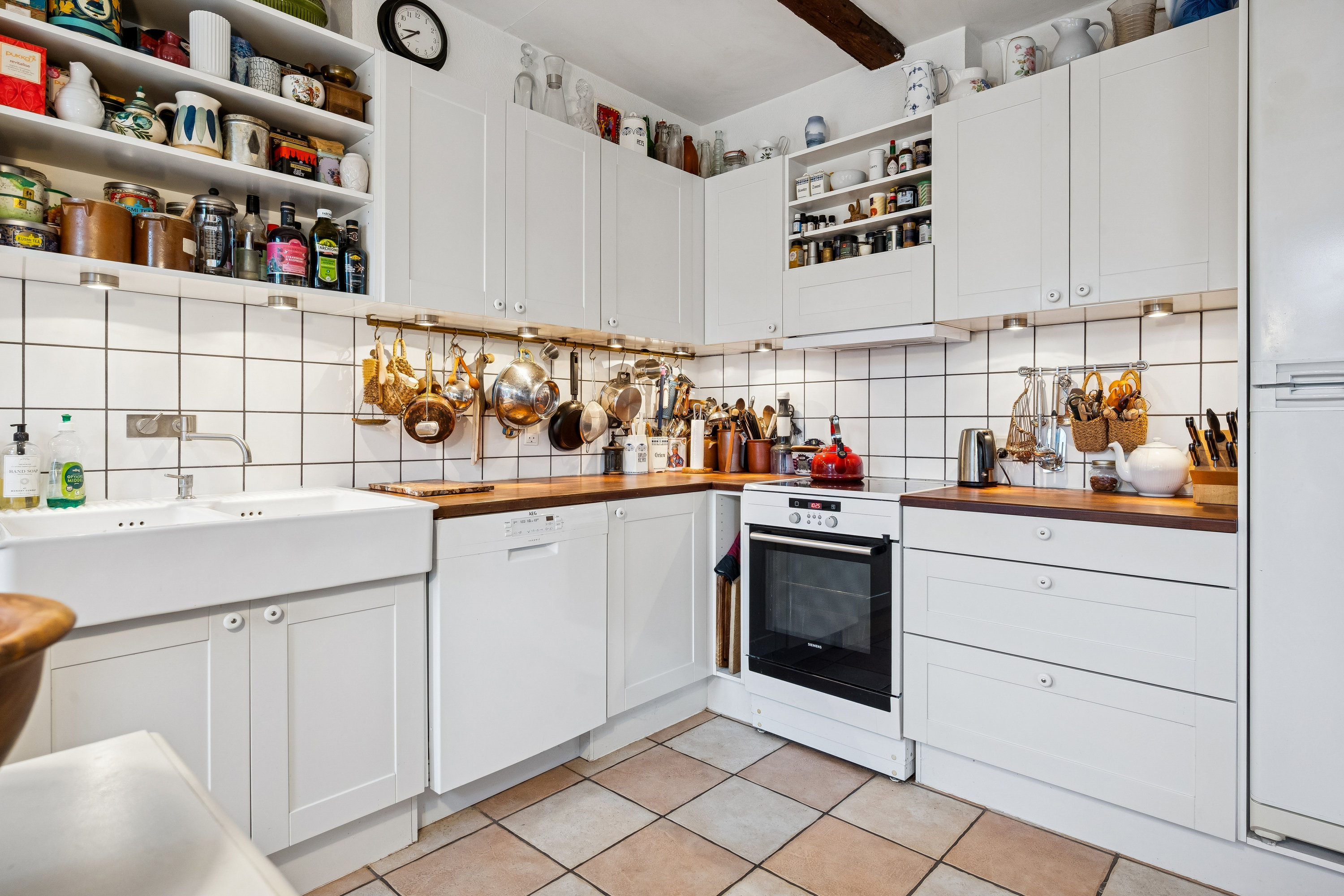 Fremhævet køkken billede i fuldskærmstilstand. Billede af Kriegersvej 9, 8000 Aarhus C