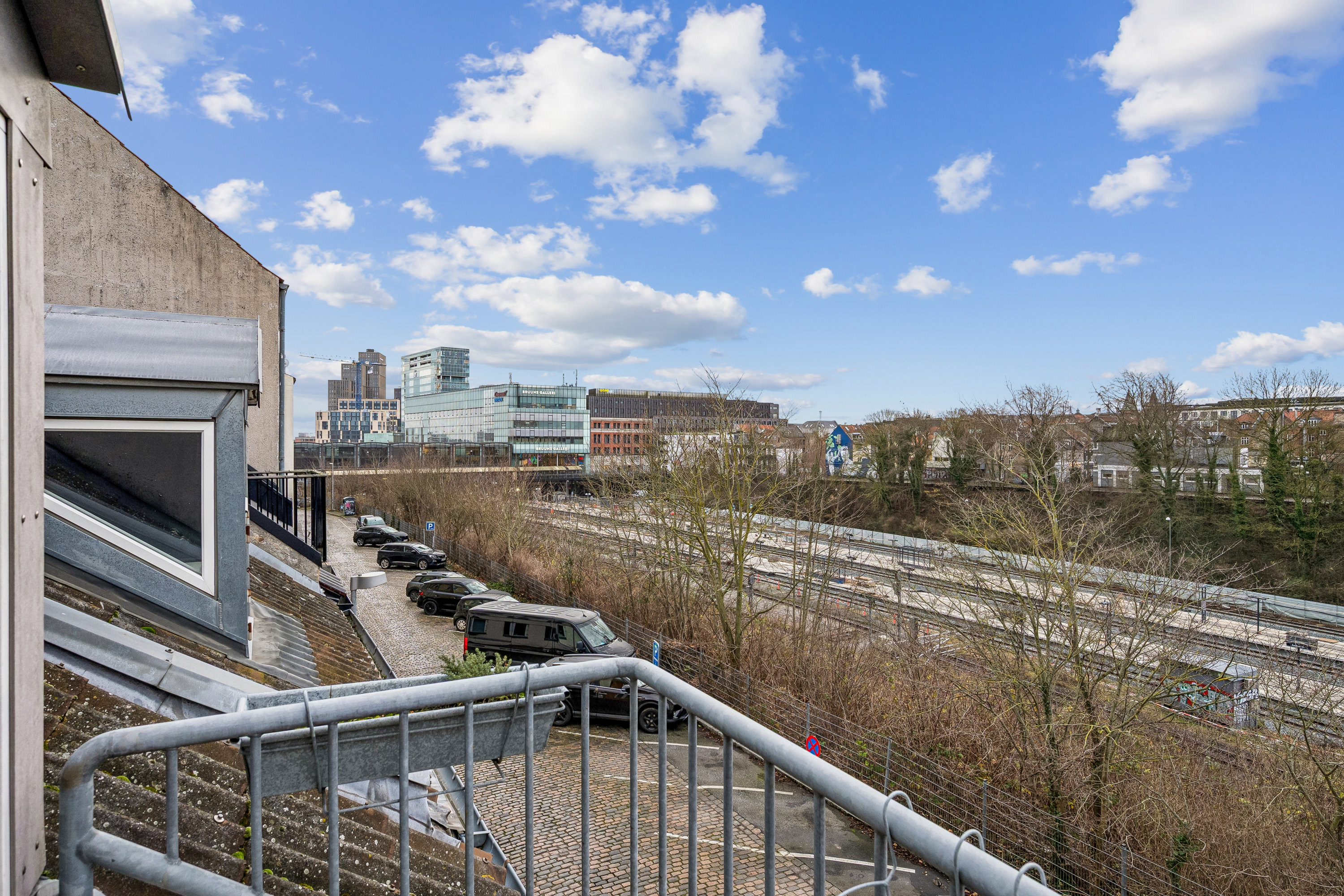 Fremhævet udsigt billede i fuldskærmstilstand. Billede af Kriegersvej 9, 8000 Aarhus C