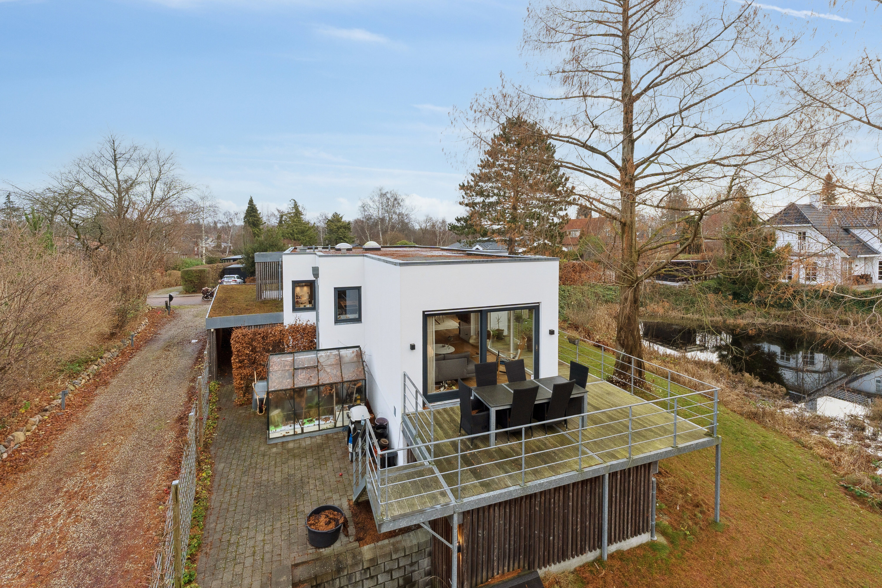 Fremhævet luftfoto billede i fuldskærmstilstand. Billede af Mosebakken 18B, 2830 Virum