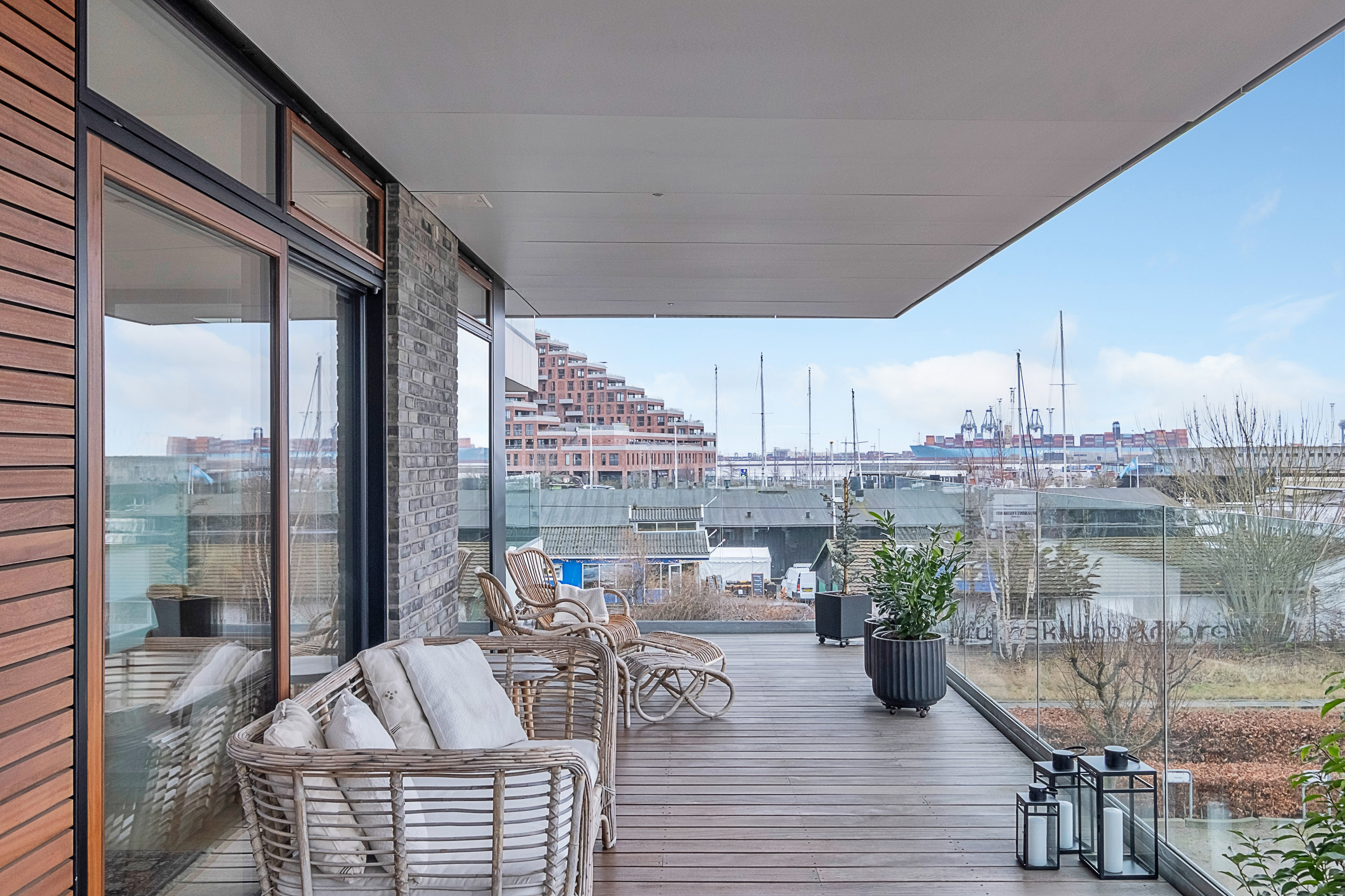 Fremhævet overdækket terrasse billede i fuldskærmstilstand. Billede af Langelinieparken 10, 1. th., 8000 Aarhus C