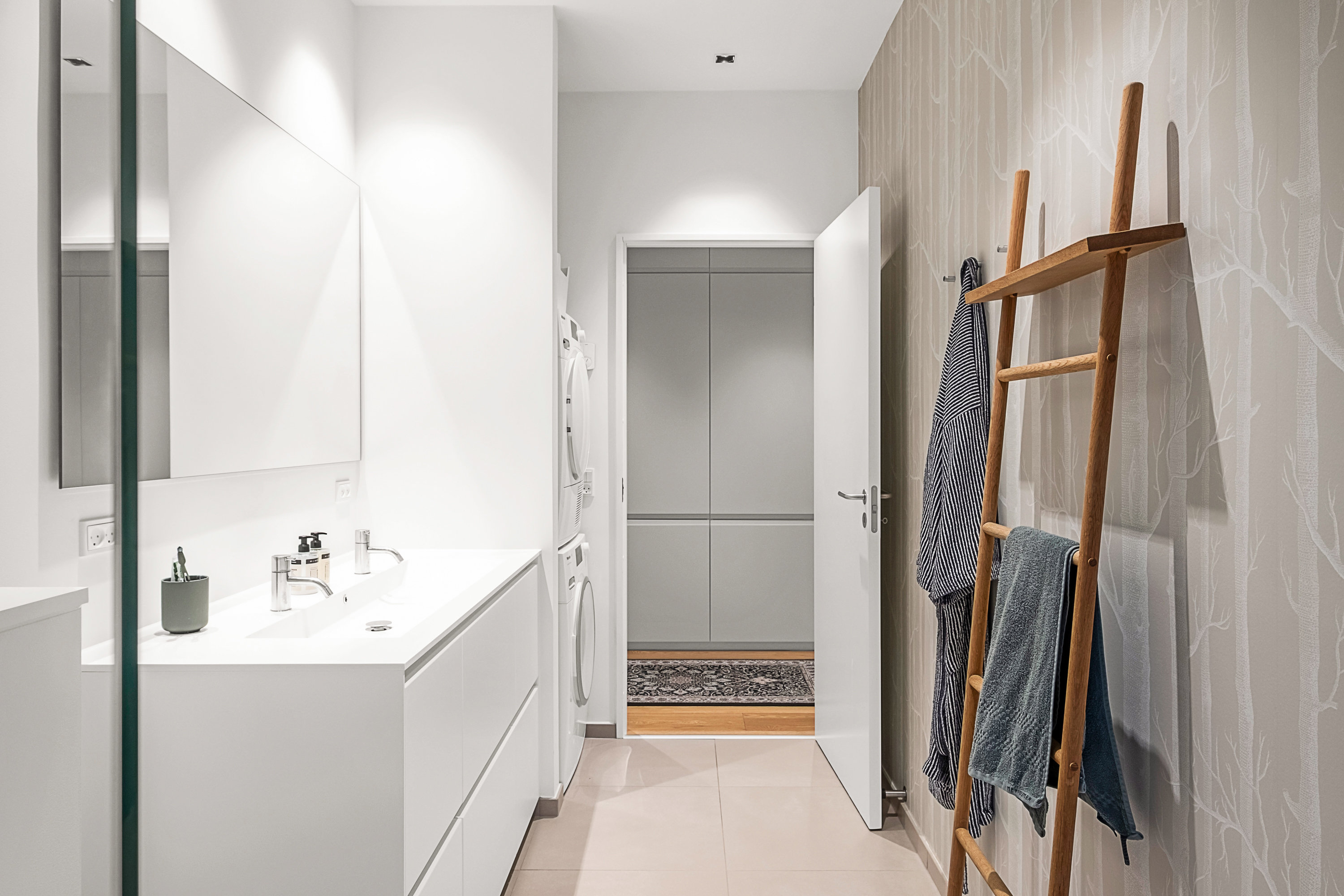 Fremhævet badeværelse billede i fuldskærmstilstand. Billede af Langelinieparken 10, 1. th., 8000 Aarhus C