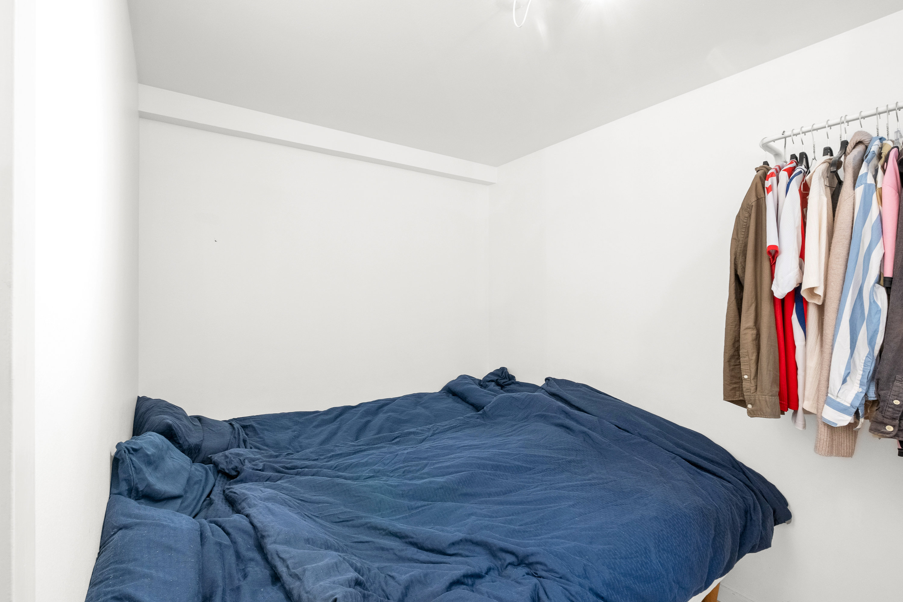 Fremhævet soveværelse billede i fuldskærmstilstand. Billede af Frederiks Allé 83, kld.., 8000 Aarhus C