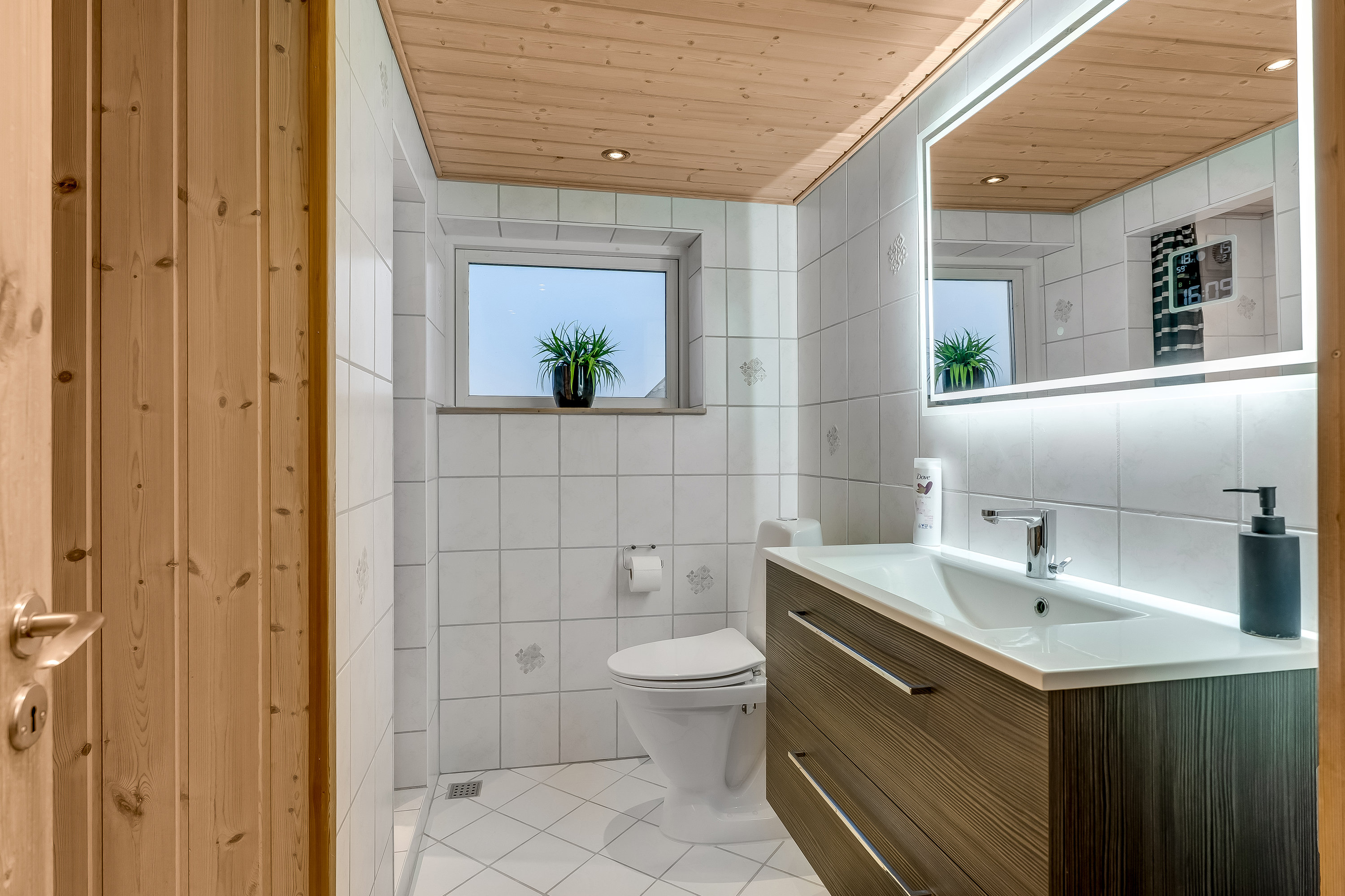 Fremhævet andet billede i fuldskærmstilstand. Billede af Sætmadsvej 3, Erikstrup, 4930 Maribo