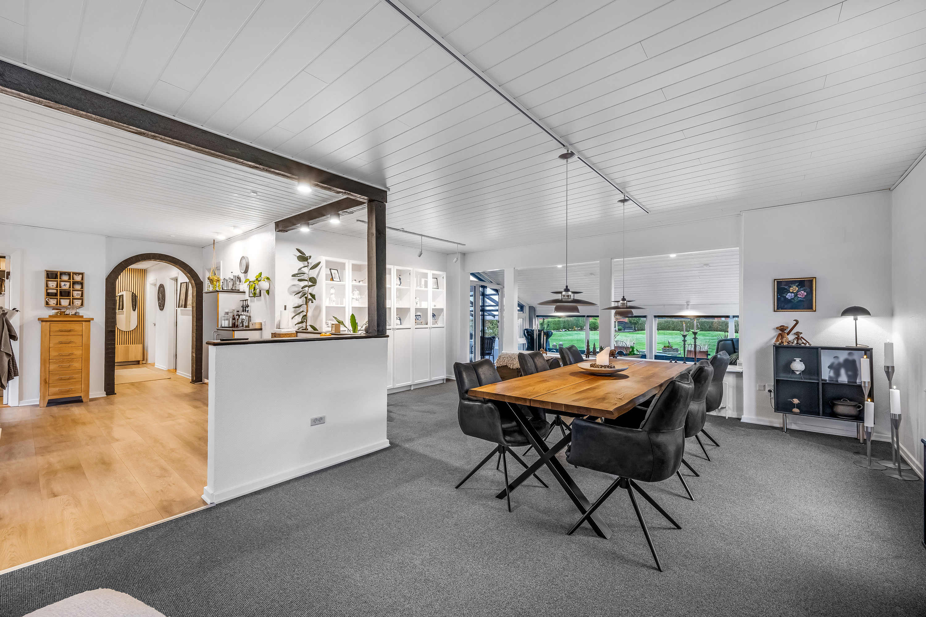 Fremhævet stue billede i fuldskærmstilstand. Billede af Violvej 8, 6900 Skjern