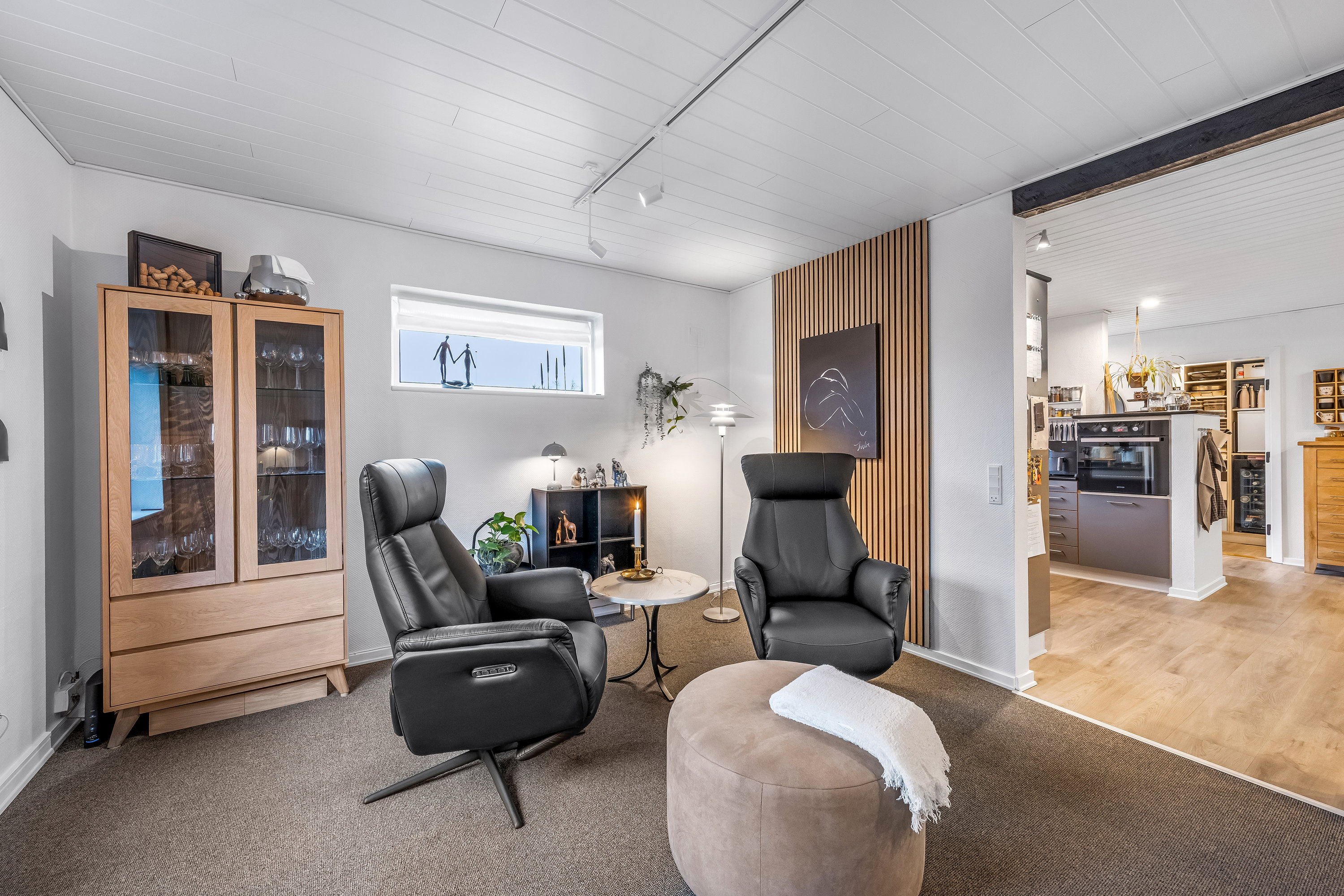 Fremhævet stue billede i fuldskærmstilstand. Billede af Violvej 8, 6900 Skjern