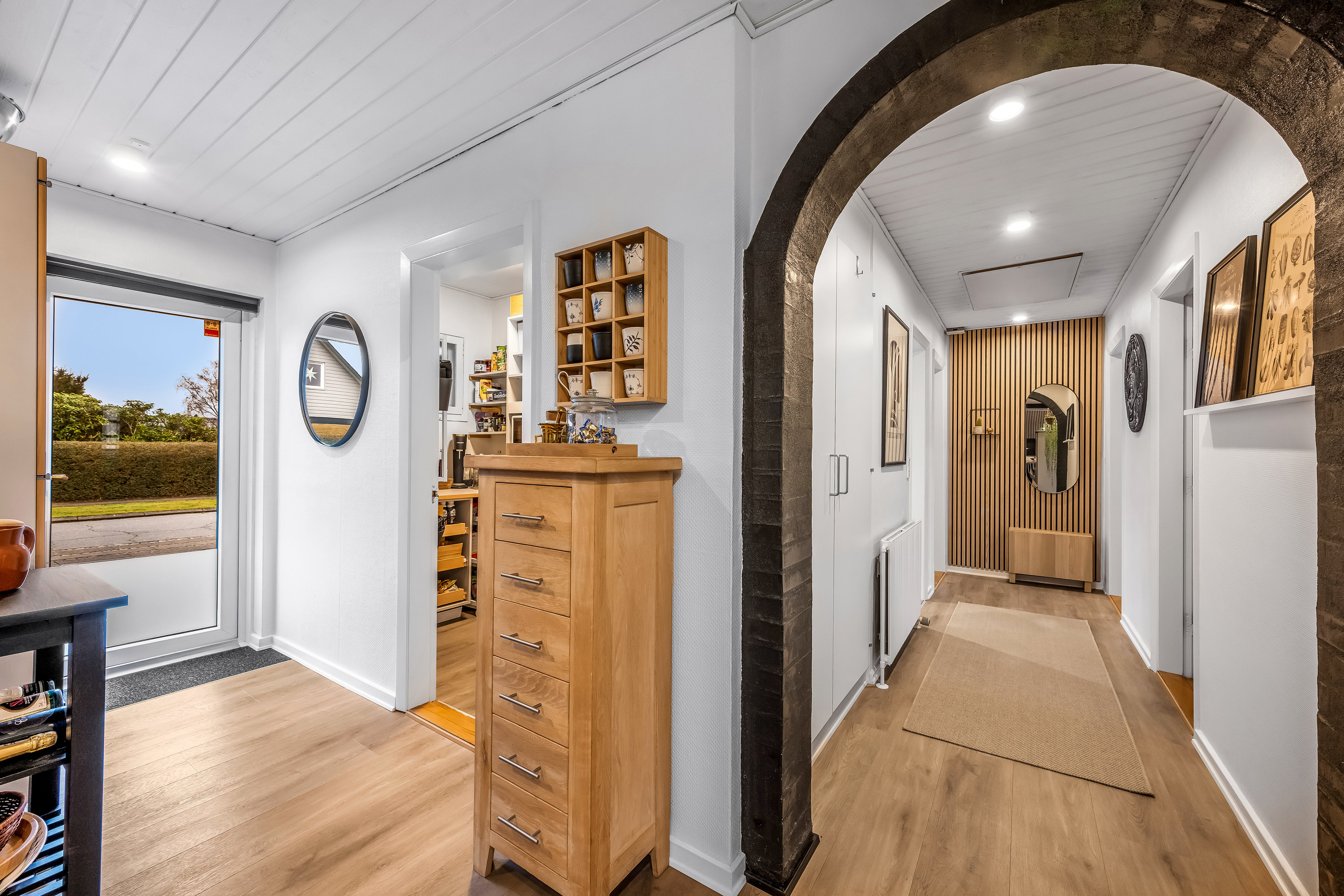 Fremhævet gang billede i fuldskærmstilstand. Billede af Violvej 8, 6900 Skjern