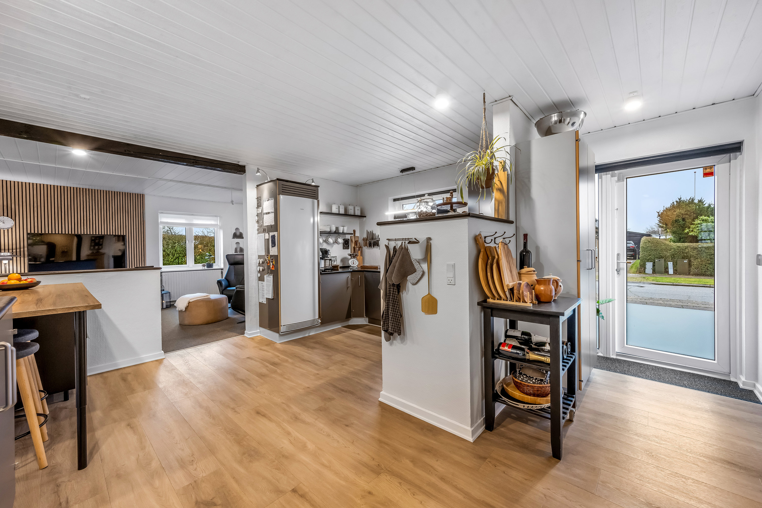 Fremhævet køkken alrum billede i fuldskærmstilstand. Billede af Violvej 8, 6900 Skjern