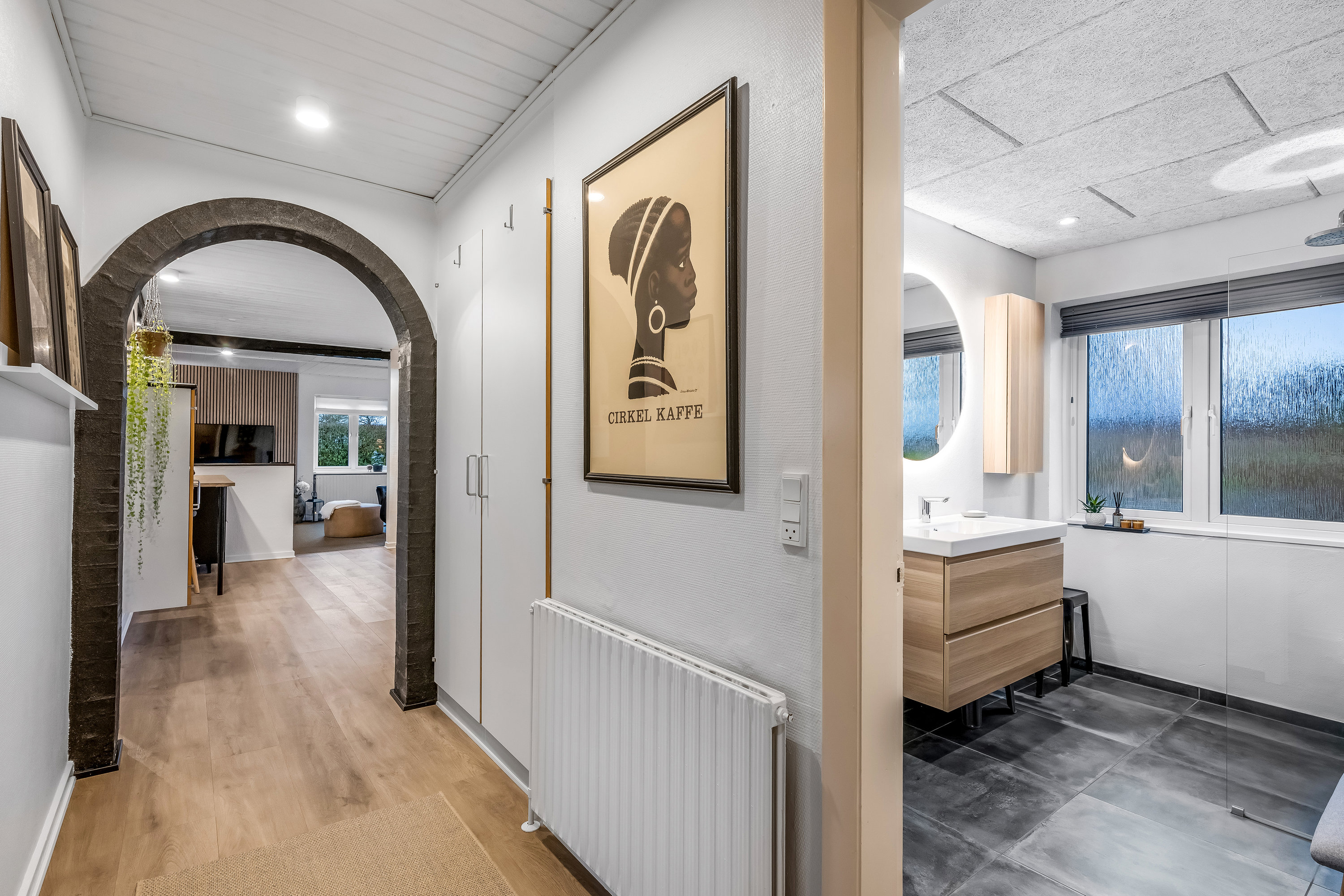 Fremhævet gang billede i fuldskærmstilstand. Billede af Violvej 8, 6900 Skjern