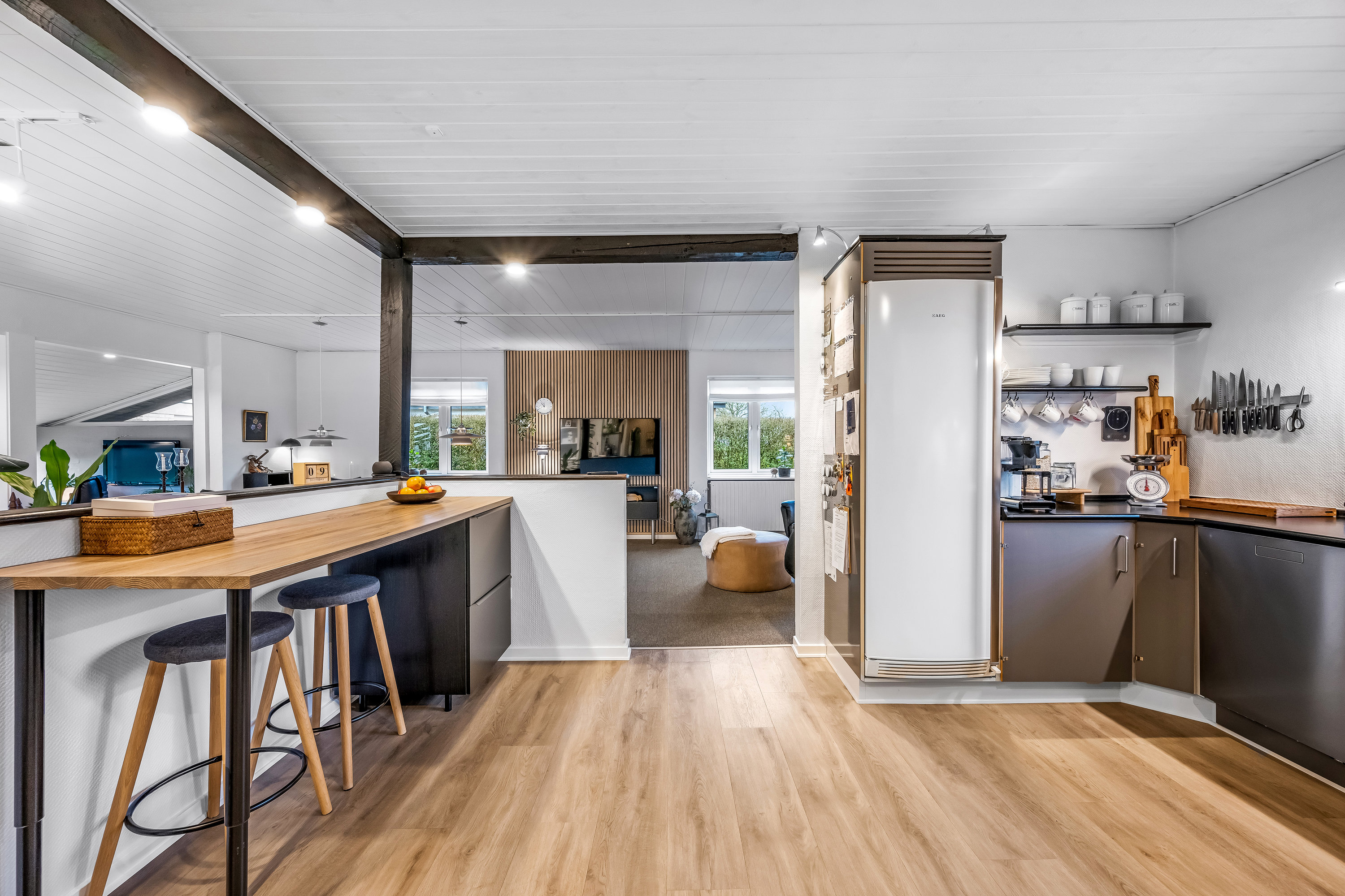 Fremhævet køkken billede i fuldskærmstilstand. Billede af Violvej 8, 6900 Skjern