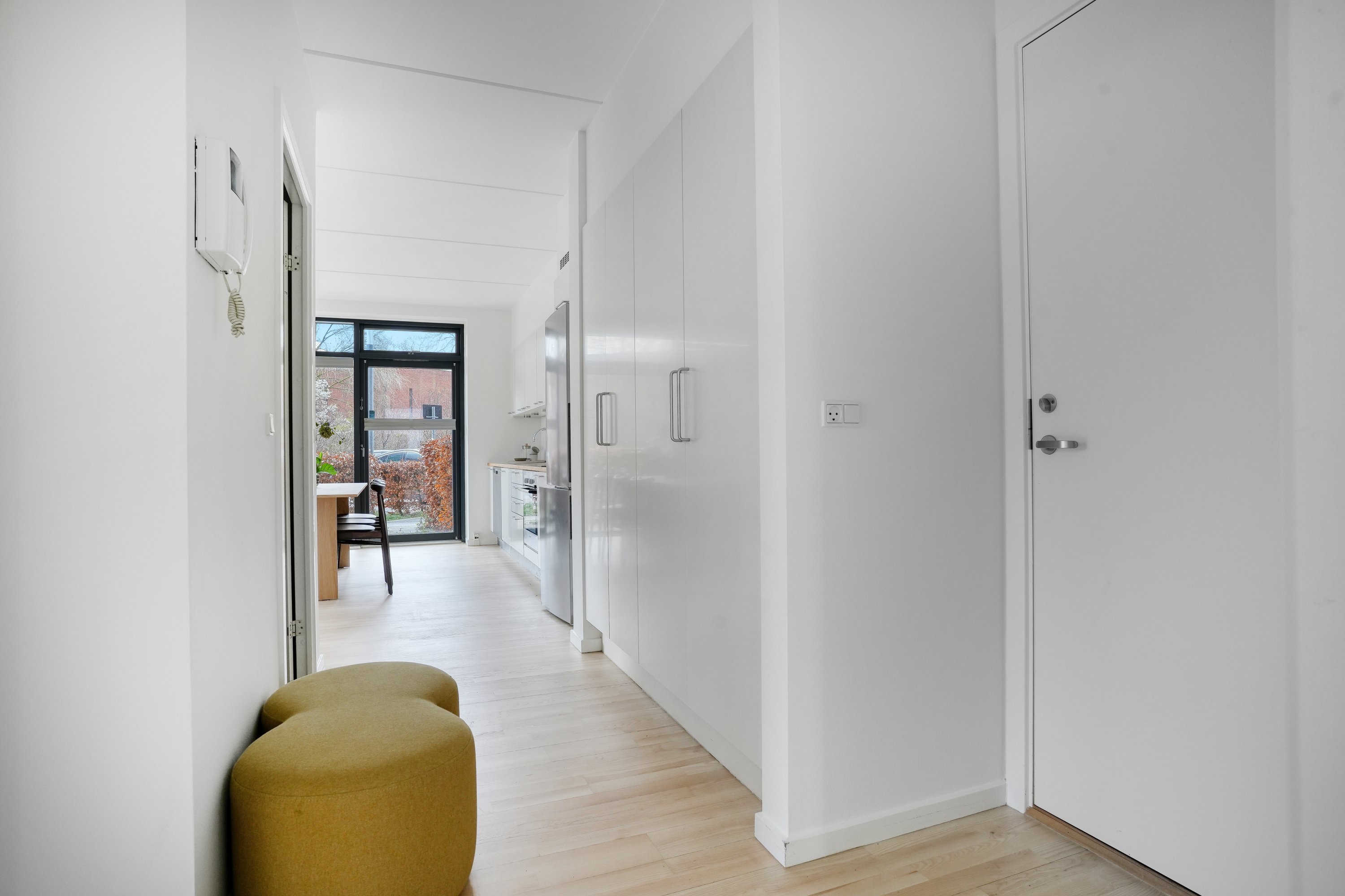 Fremhævet entré billede i fuldskærmstilstand. Billede af Gyngemose Parkvej 1, st.. tv., 2860 Søborg