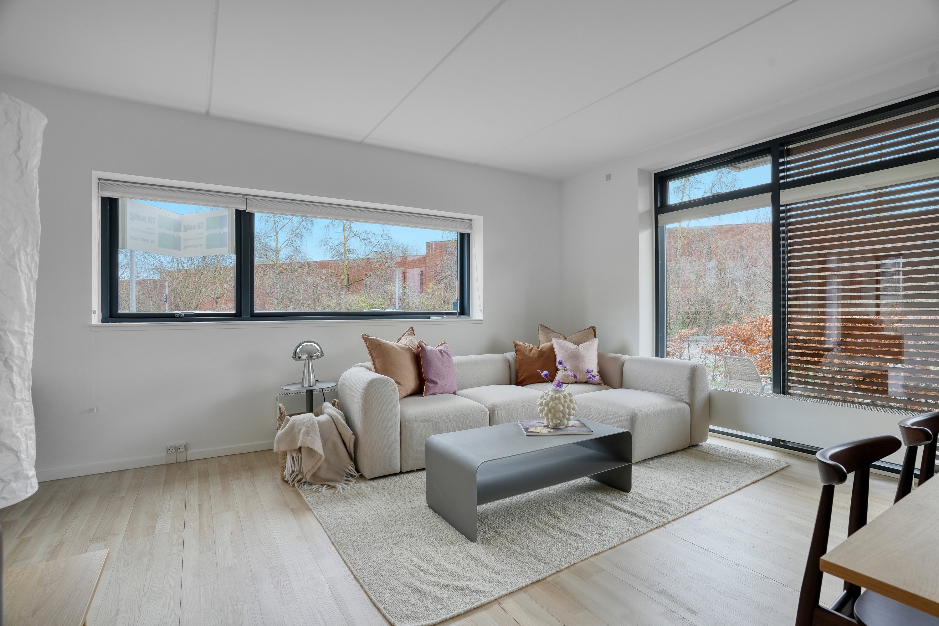 Miniaturebillede 1: stue. Billede af Gyngemose Parkvej 1, st.. tv., 2860 Søborg