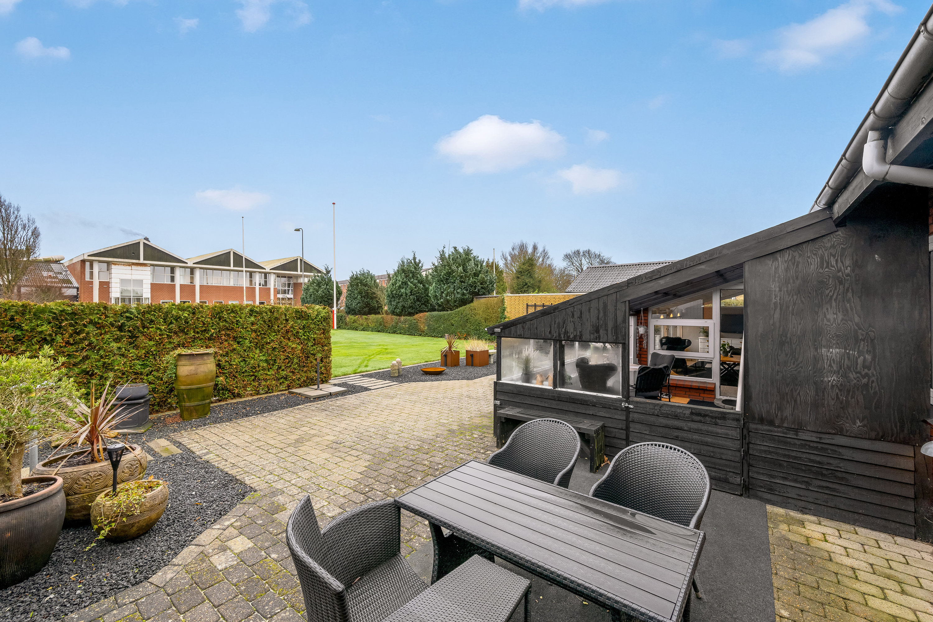 Fremhævet terrasse billede i fuldskærmstilstand. Billede af Violvej 8, 6900 Skjern