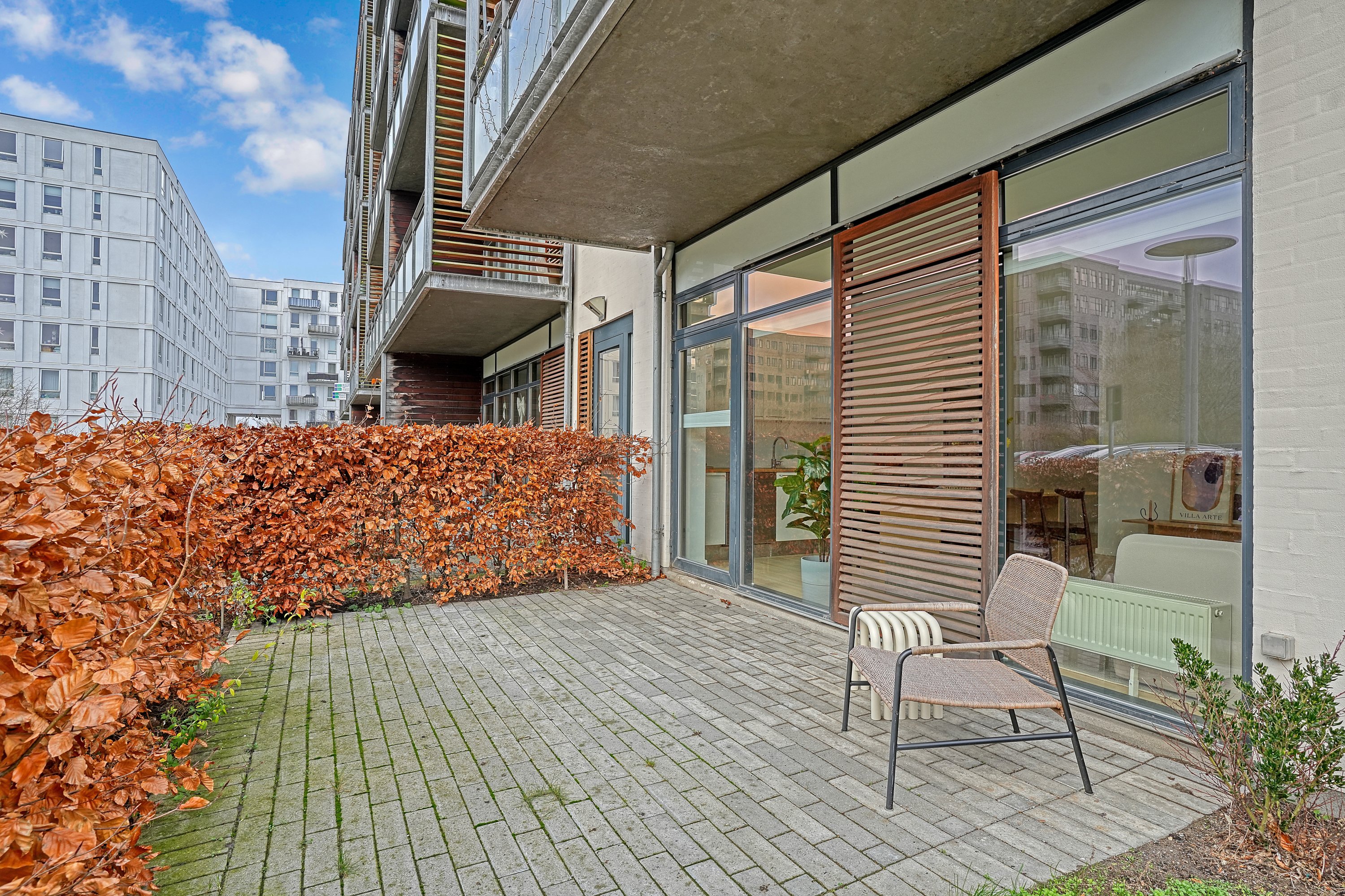 Fremhævet terrasse billede i fuldskærmstilstand. Billede af Gyngemose Parkvej 1, st.. tv., 2860 Søborg