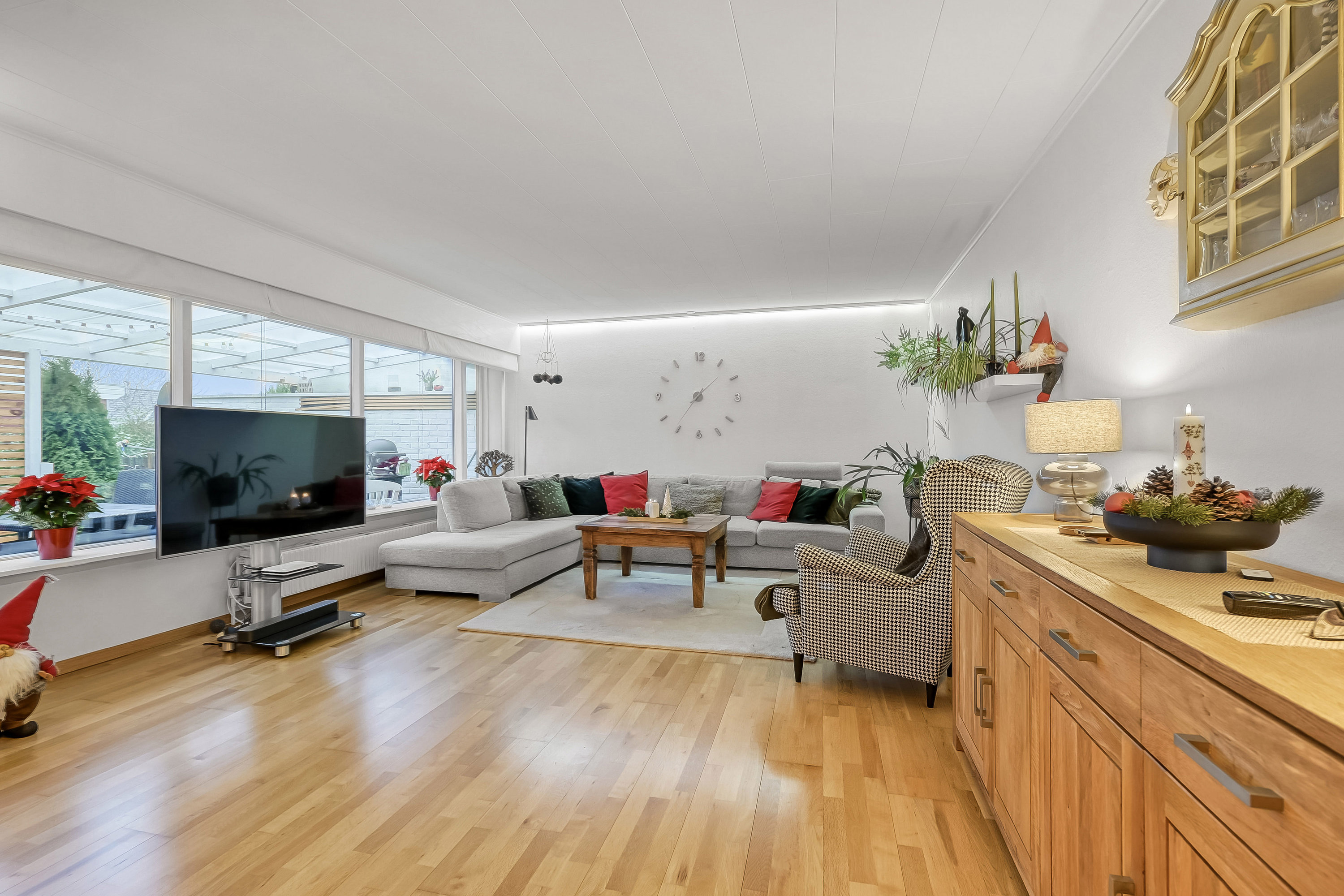 Fremhævet stue billede i fuldskærmstilstand. Billede af Vestparken 23, 6840 Oksbøl