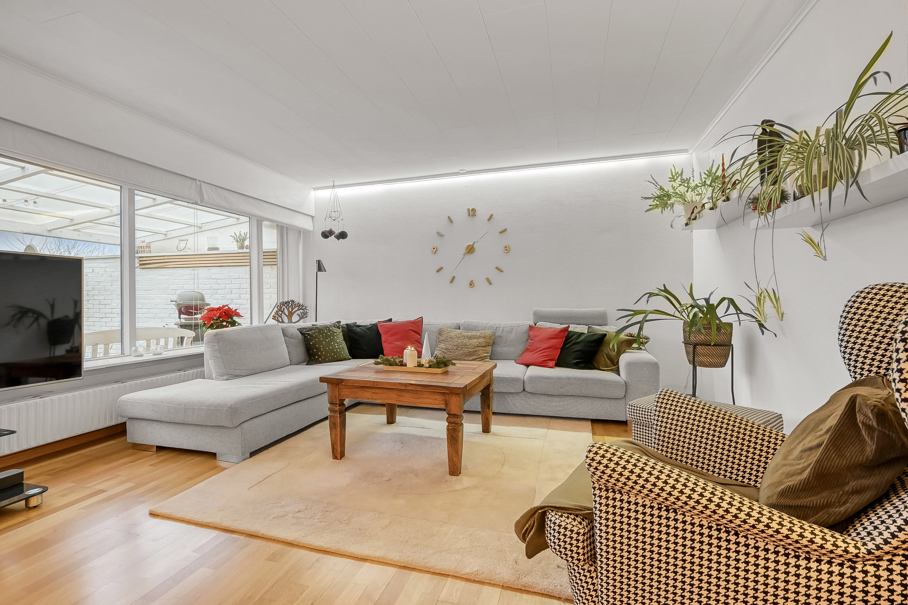 Fremhævet stue billede i fuldskærmstilstand. Billede af Vestparken 23, 6840 Oksbøl