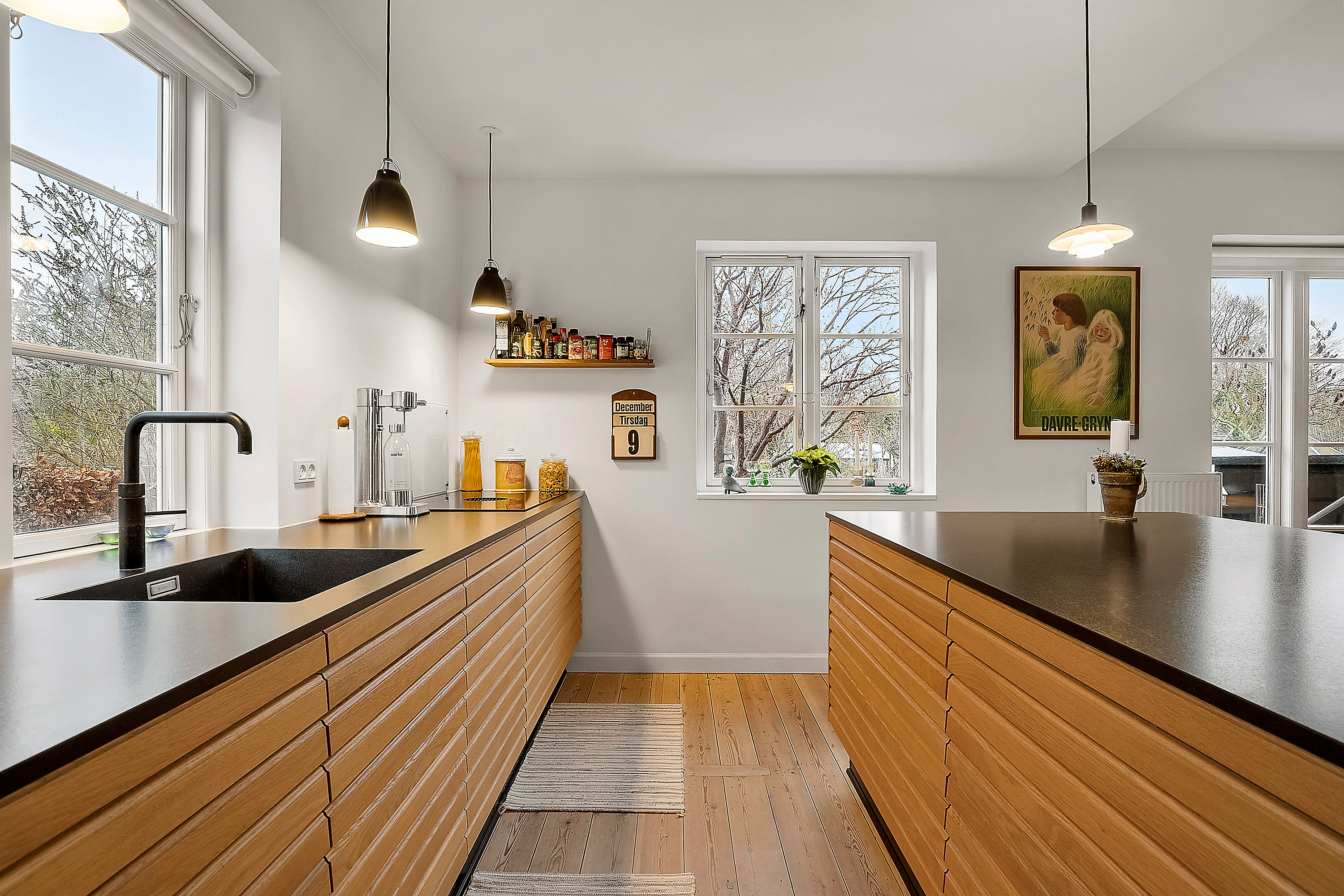 Miniaturebillede 1: køkken. Billede af Mosegårdsvej 43, 5000 Odense C