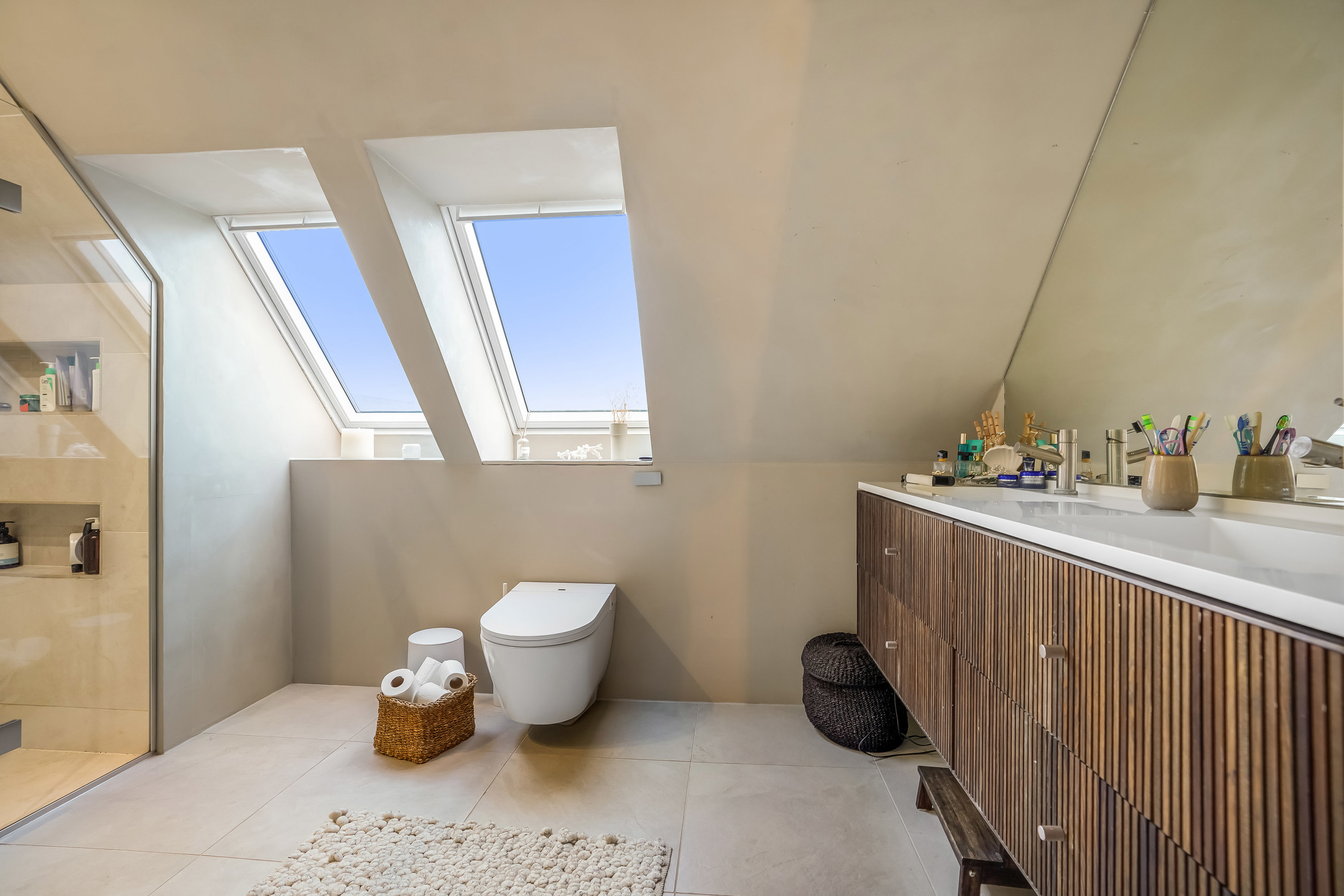 Fremhævet andet billede i fuldskærmstilstand. Billede af Hvidkløvervej 6, Tarup, 5210 Odense NV