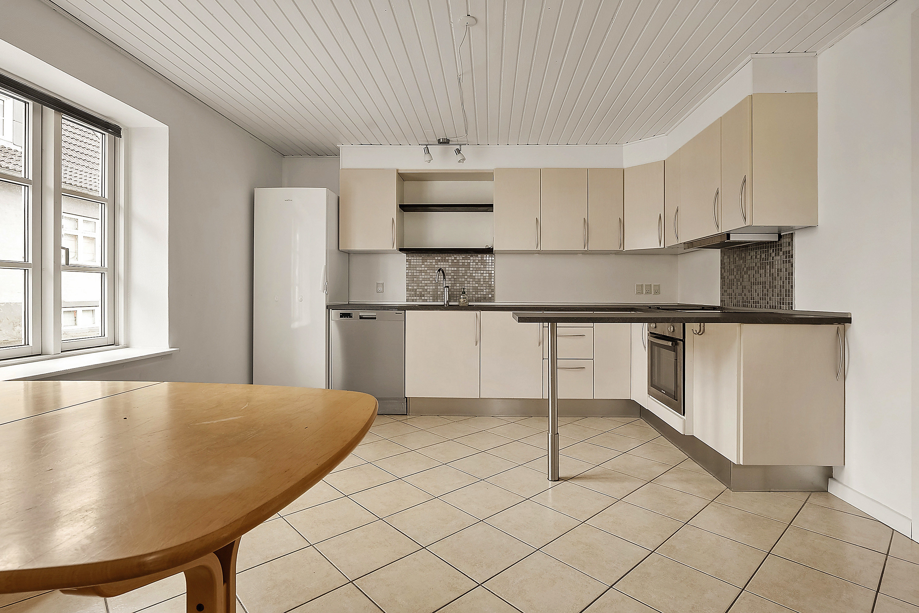 Miniaturebillede 1: . Billede af Bjerregade 2, 8722 Hedensted