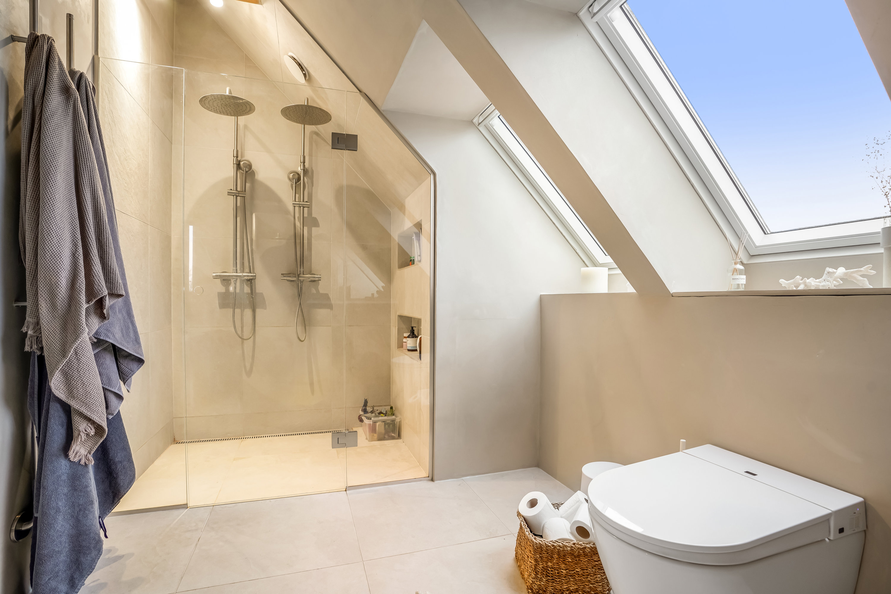 Fremhævet andet billede i fuldskærmstilstand. Billede af Hvidkløvervej 6, Tarup, 5210 Odense NV