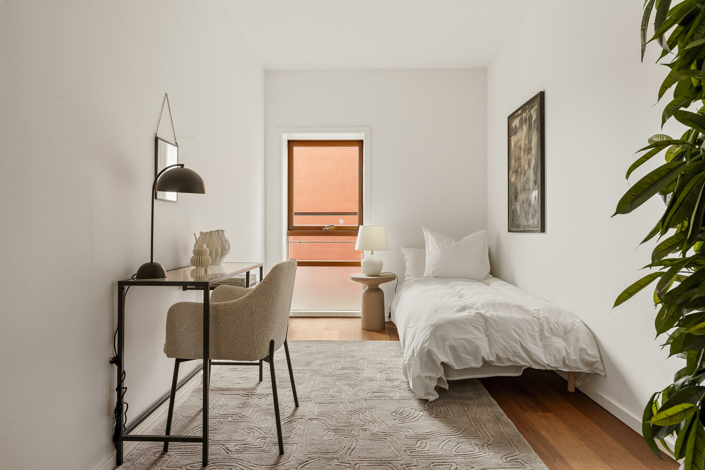 Fremhævet soveværelse billede i fuldskærmstilstand. Billede af Pilehøj 8B, 1. th., 3460 Birkerød