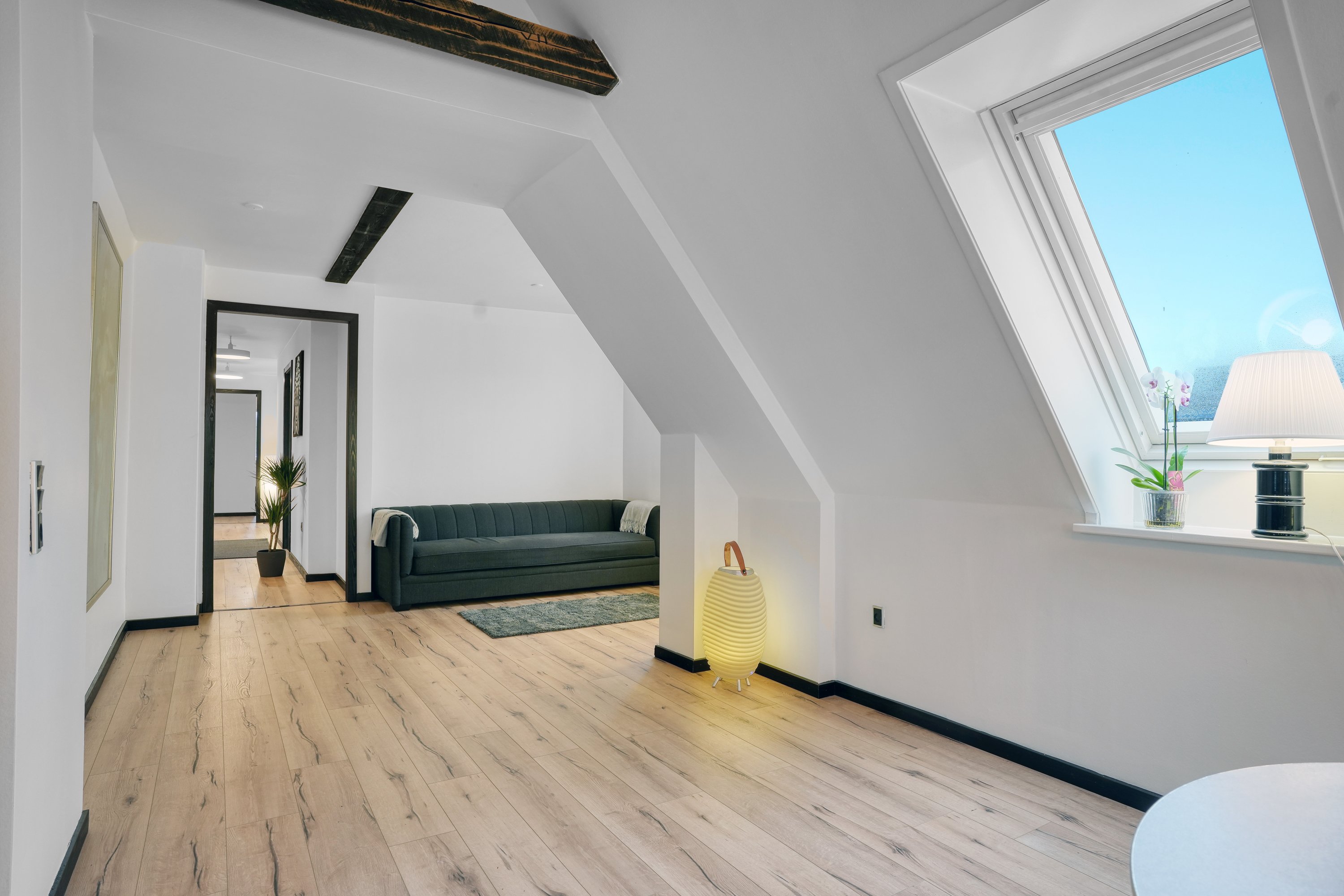 Fremhævet kontor billede i fuldskærmstilstand. Billede af Hovedgaden 18, 1., 4622 Havdrup