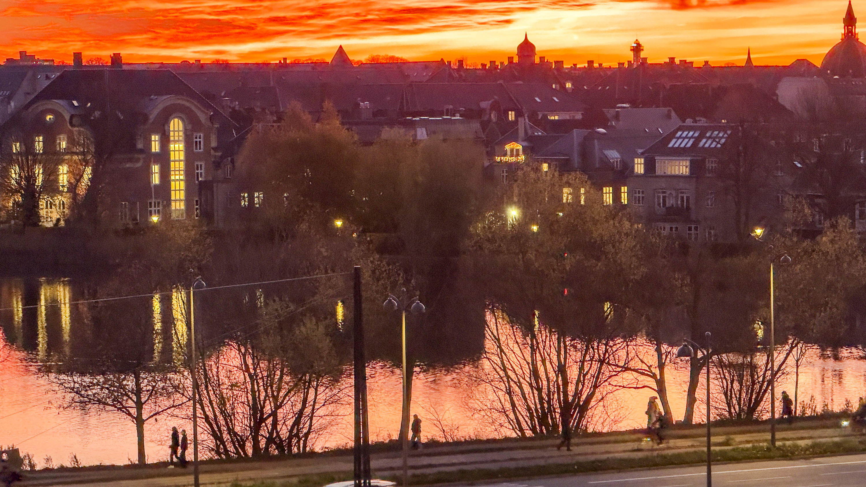 Fremhævet  billede i fuldskærmstilstand. Billede af Nørre Søgade 45, 4. th., 1370 København K