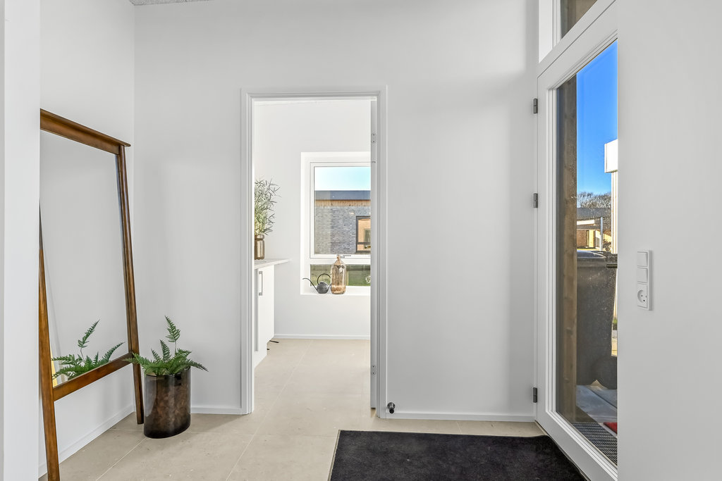 Fremhævet  billede i fuldskærmstilstand. Billede af Tavlund Allé 36, Lind, 7400 Herning