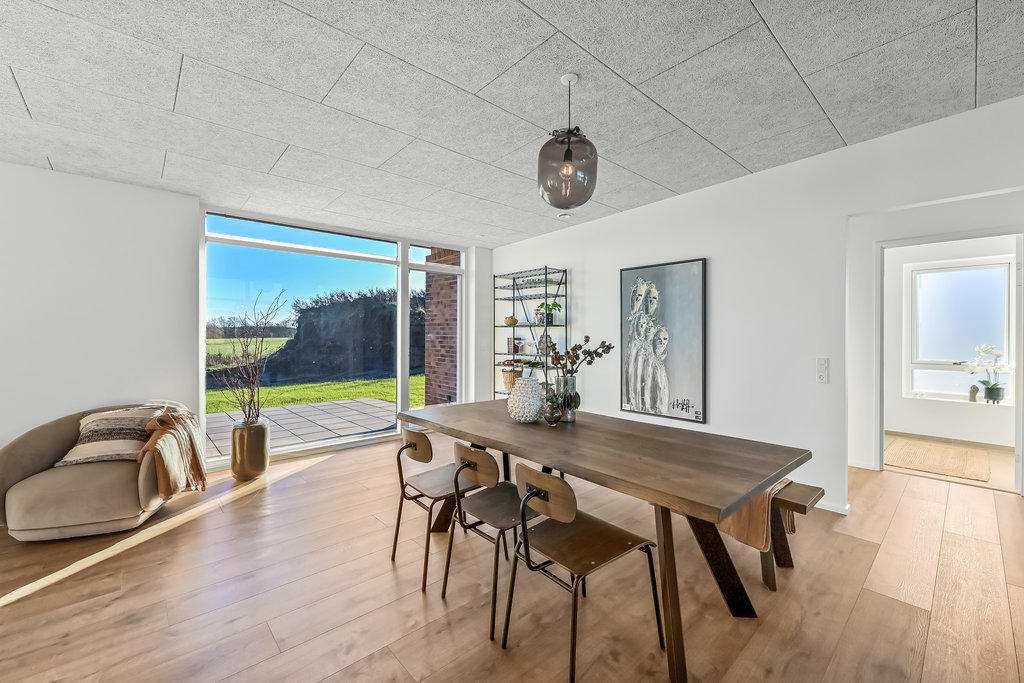 Fremhævet  billede i fuldskærmstilstand. Billede af Tavlund Allé 36, Lind, 7400 Herning