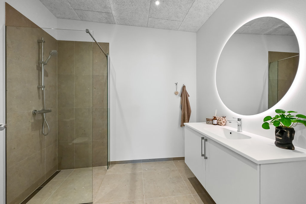 Fremhævet  billede i fuldskærmstilstand. Billede af Tavlund Allé 22, Lind, 7400 Herning