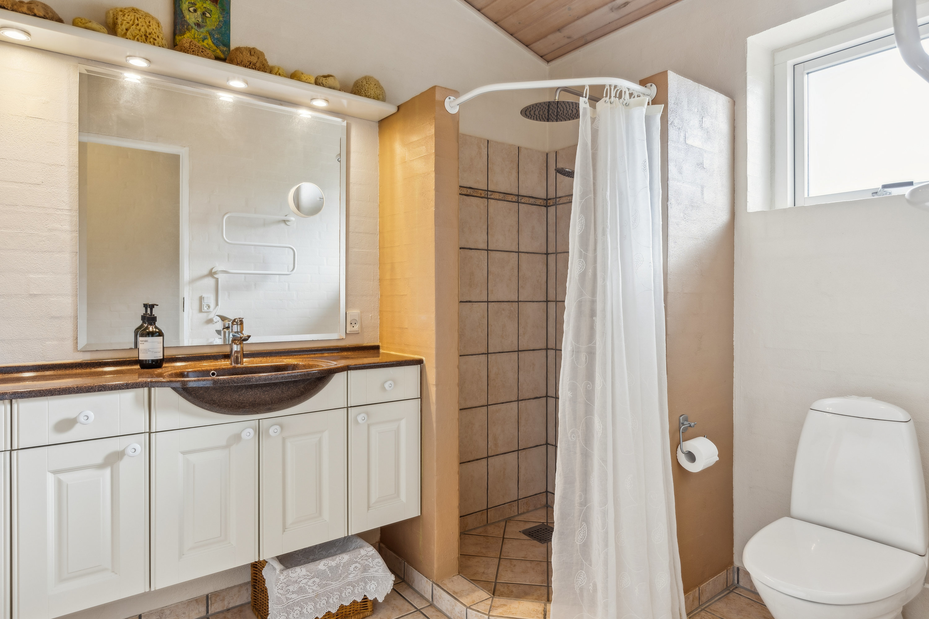 Fremhævet  billede i fuldskærmstilstand. Billede af Syrenvej 26, Søndermarken, 7100 Vejle