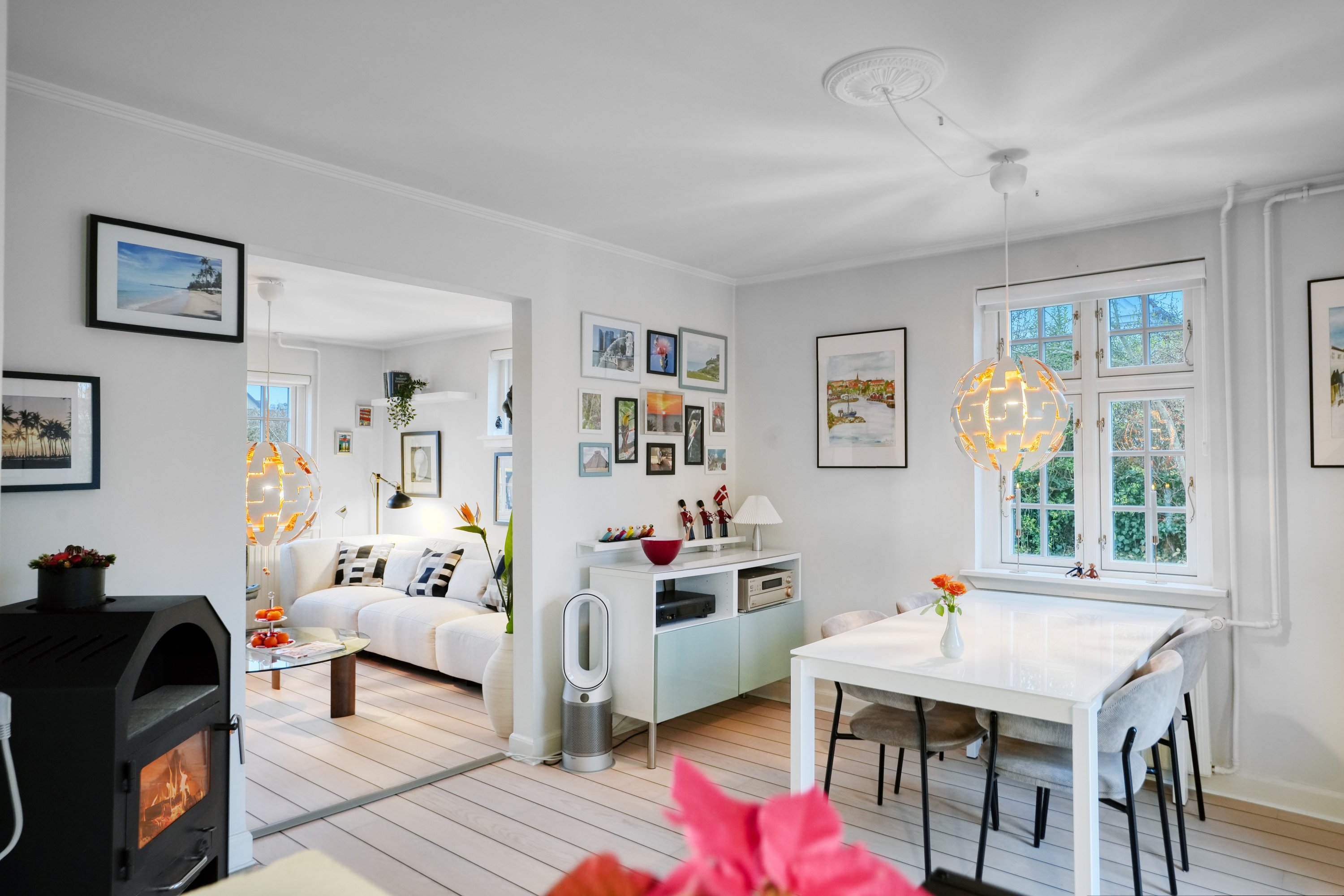 Fremhævet spisestue billede i fuldskærmstilstand. Billede af Ternevej 1, 4300 Holbæk