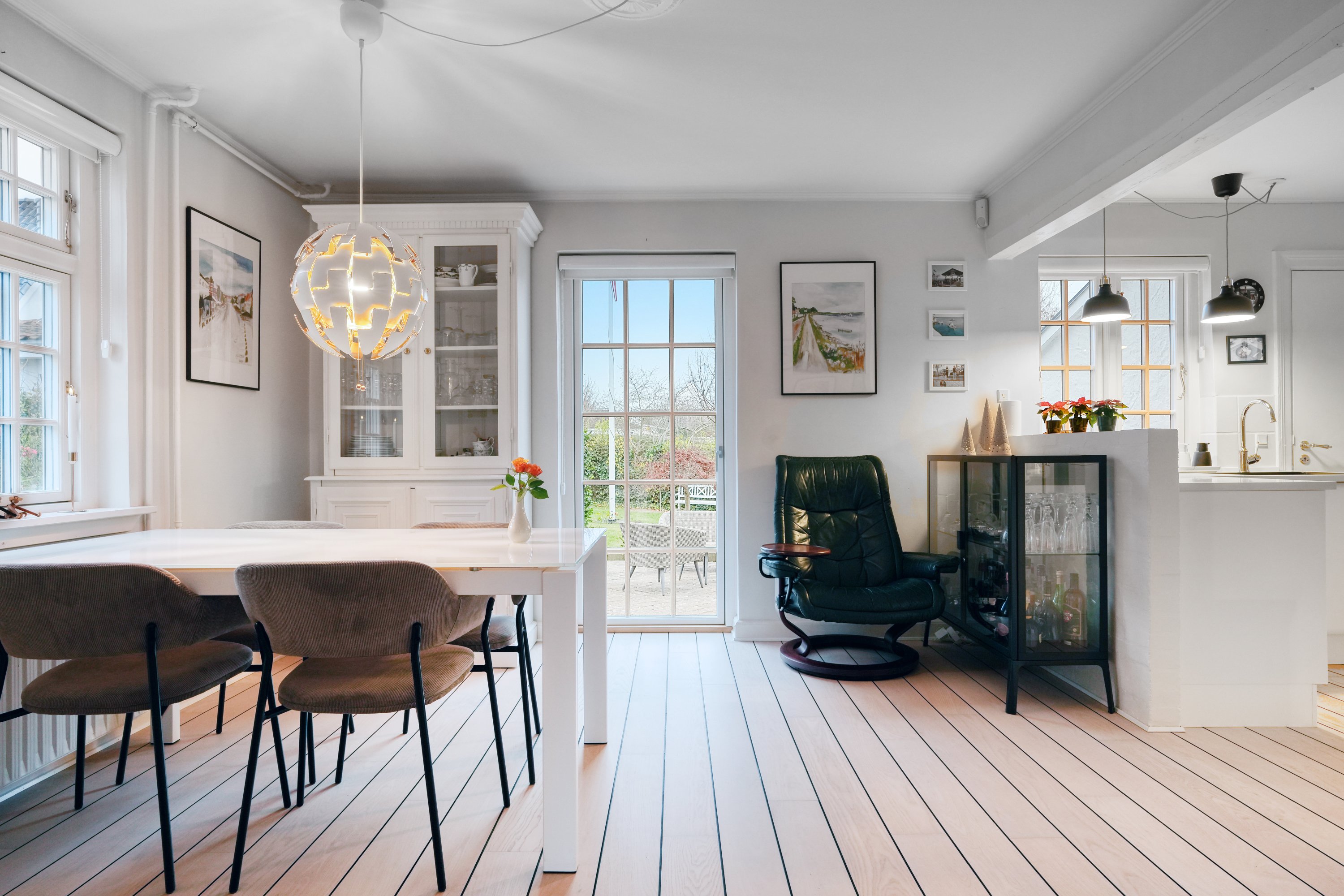 Fremhævet køkken alrum billede i fuldskærmstilstand. Billede af Ternevej 1, 4300 Holbæk