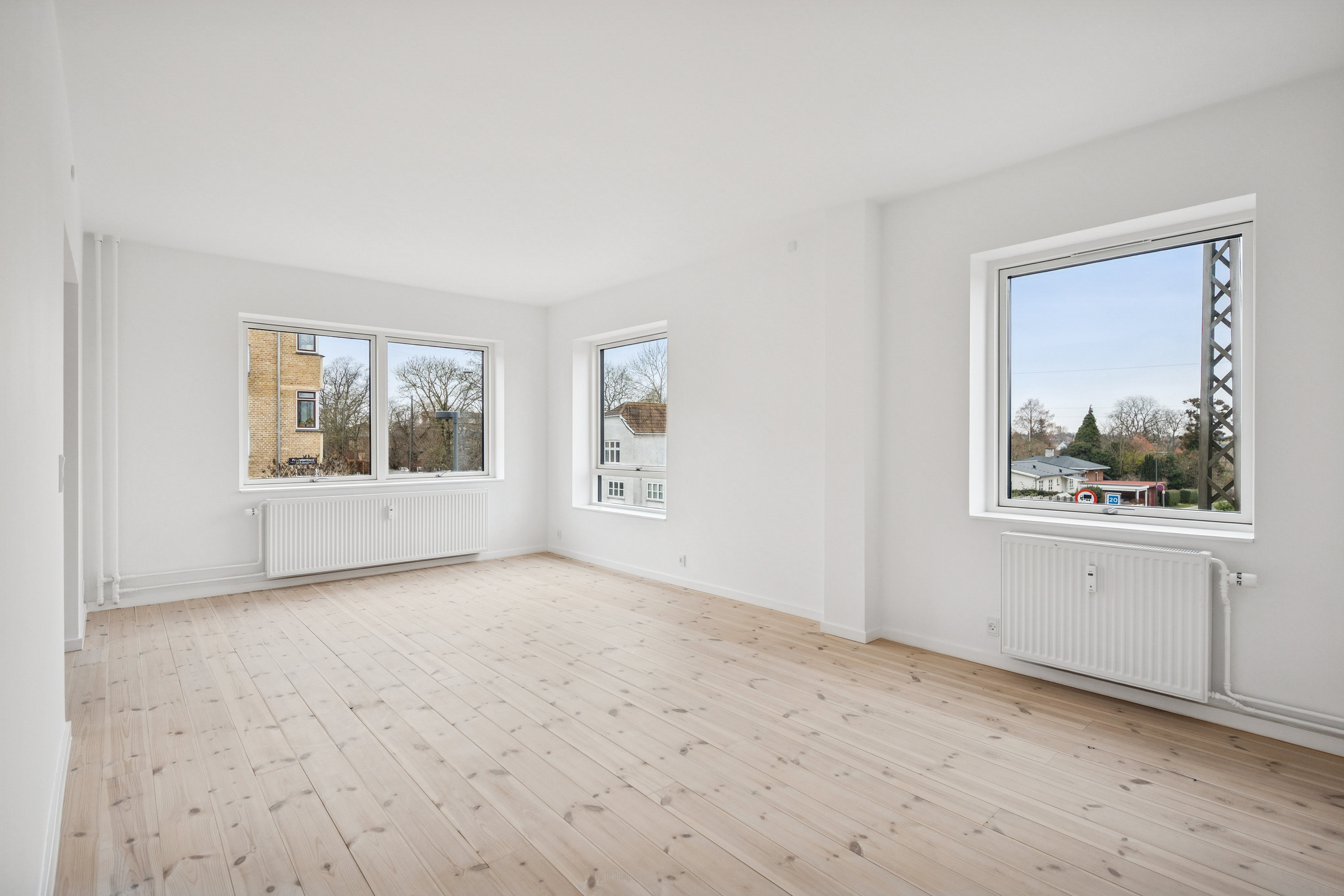 Fremhævet værelse billede i fuldskærmstilstand. Billede af Emdrupvej 155, 1. tv., 2400 København NV