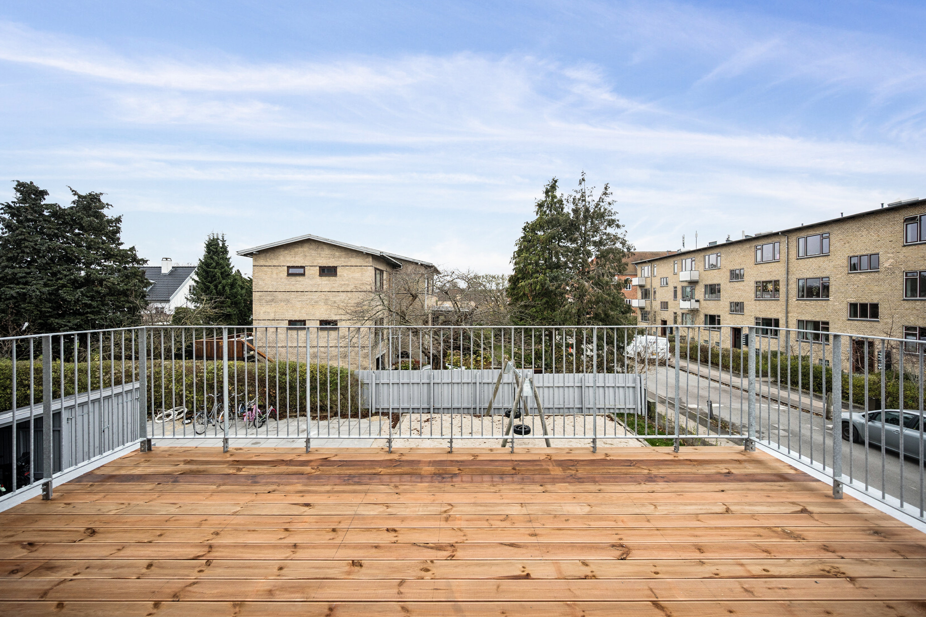 Fremhævet andet billede i fuldskærmstilstand. Billede af Emdrupvej 155, 1. tv., 2400 København NV