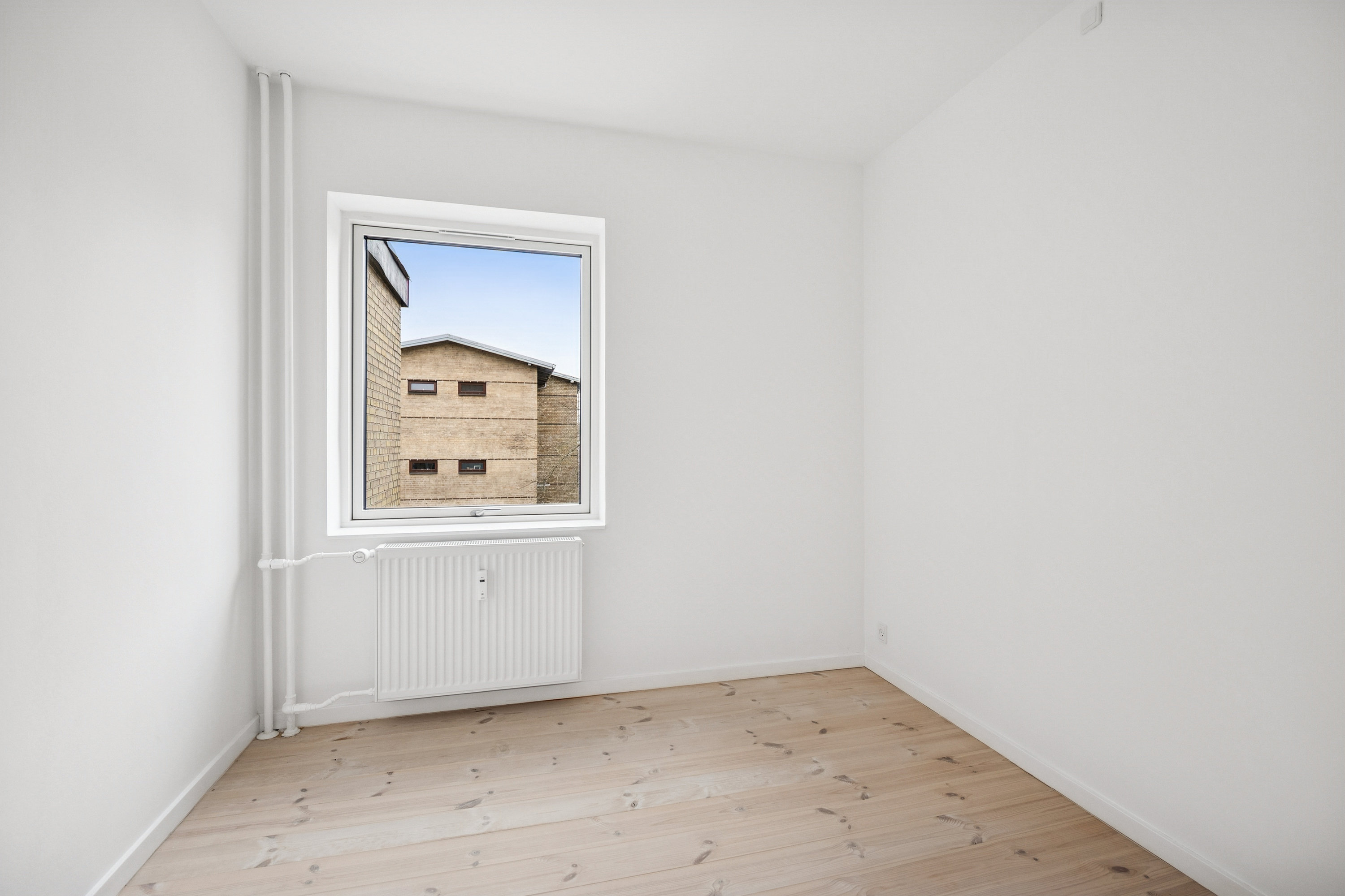 Fremhævet værelse billede i fuldskærmstilstand. Billede af Emdrupvej 155, 1. tv., 2400 København NV