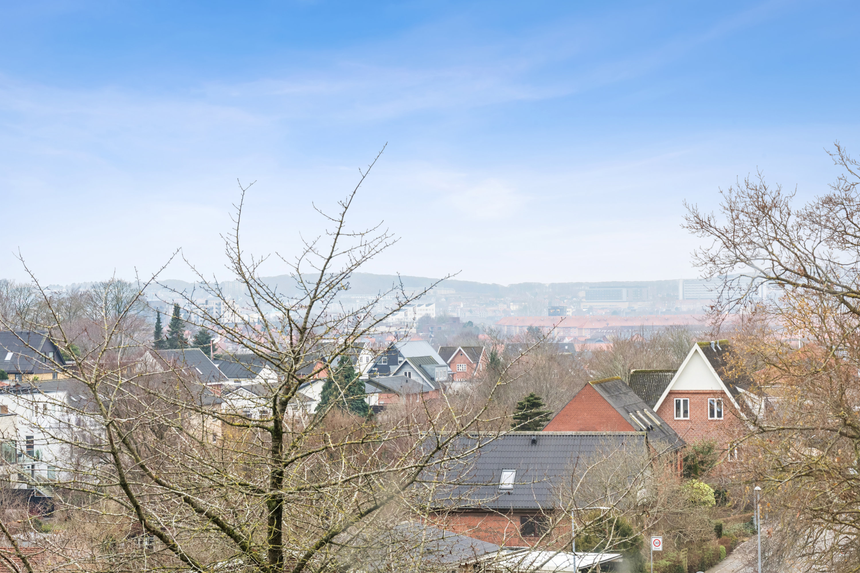Fremhævet andet billede i fuldskærmstilstand. Billede af Årestrupsvej 26, 2. mf., Vejgaard, 9000 Aalborg