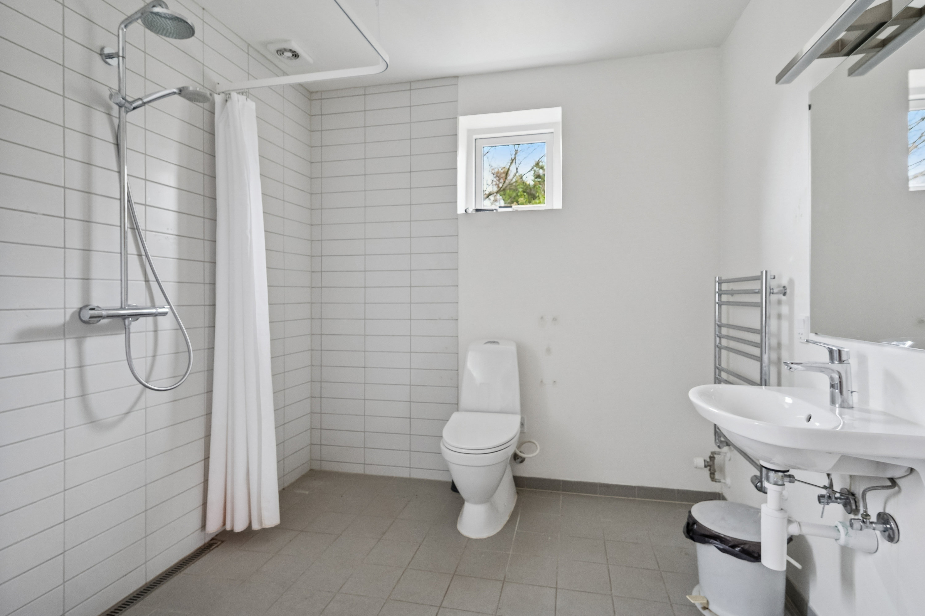 Fremhævet badeværelse billede i fuldskærmstilstand. Billede af Vinkelvej 7, 8240 Risskov