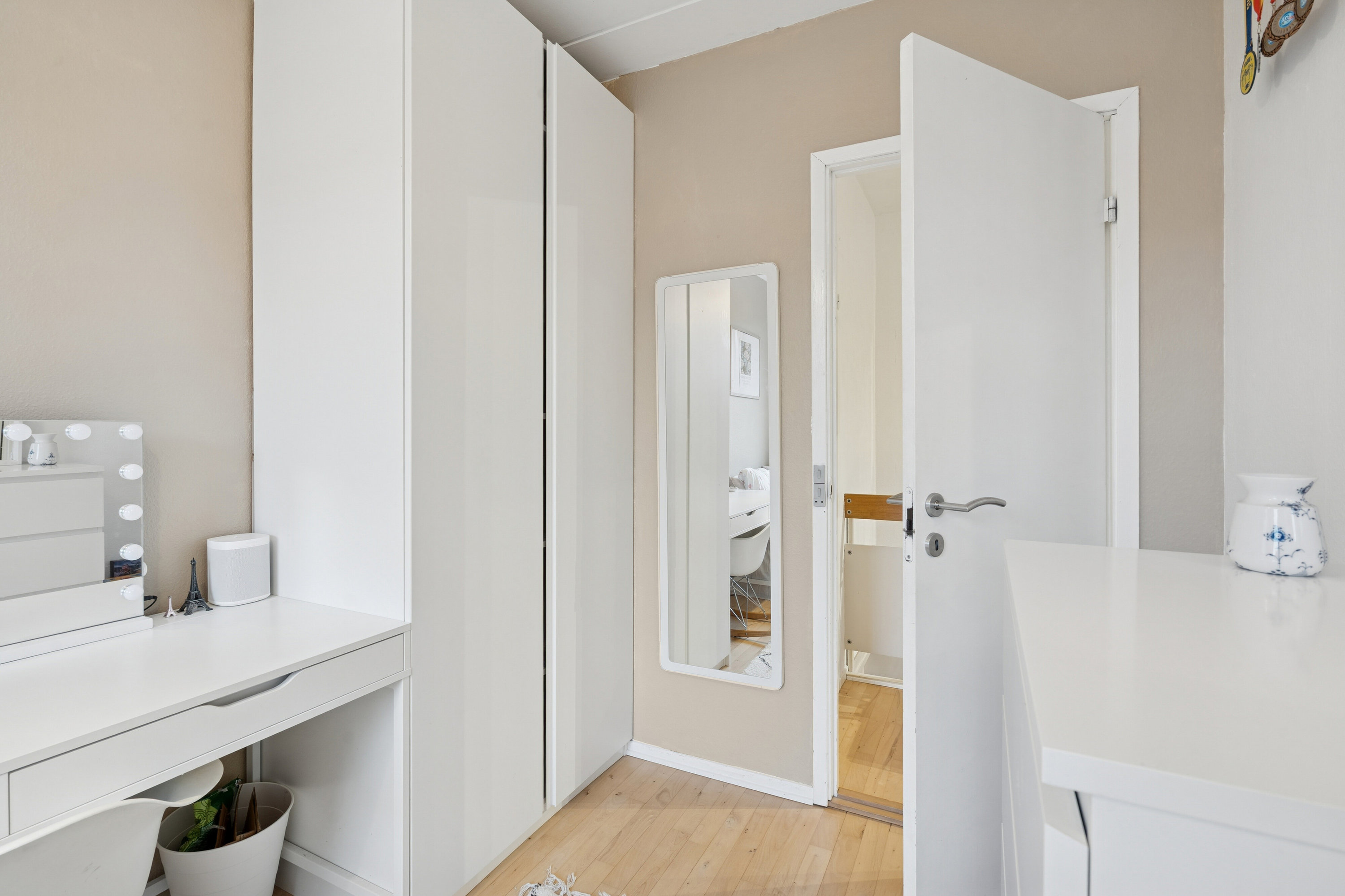 Fremhævet værelse billede i fuldskærmstilstand. Billede af Elmehusene 181, 2600 Glostrup