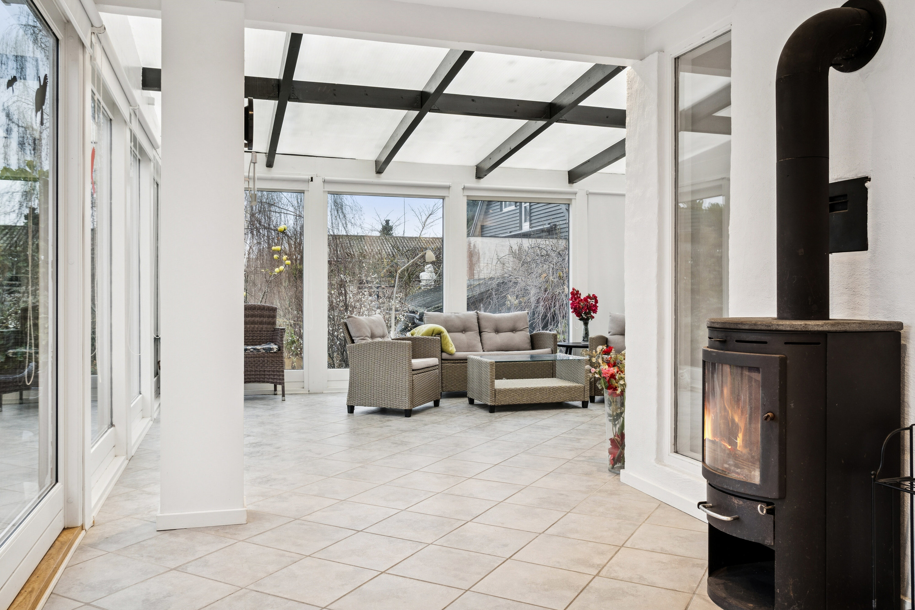 Fremhævet stue billede i fuldskærmstilstand. Billede af Urtehaven 29, 4300 Holbæk