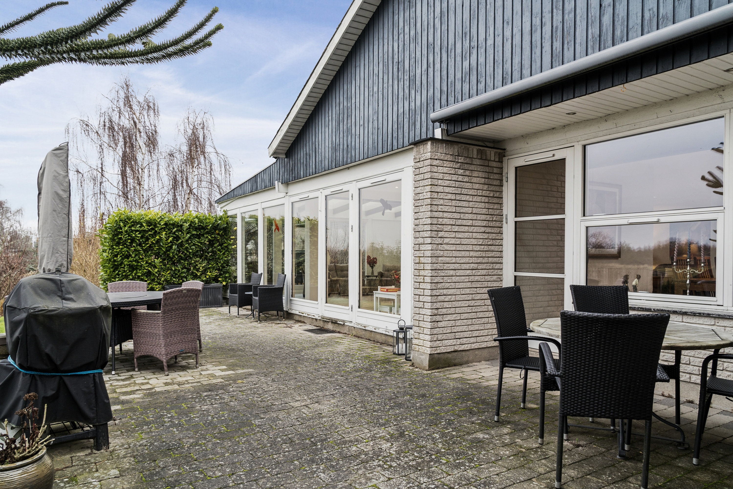 Fremhævet terrasse billede i fuldskærmstilstand. Billede af Urtehaven 29, 4300 Holbæk