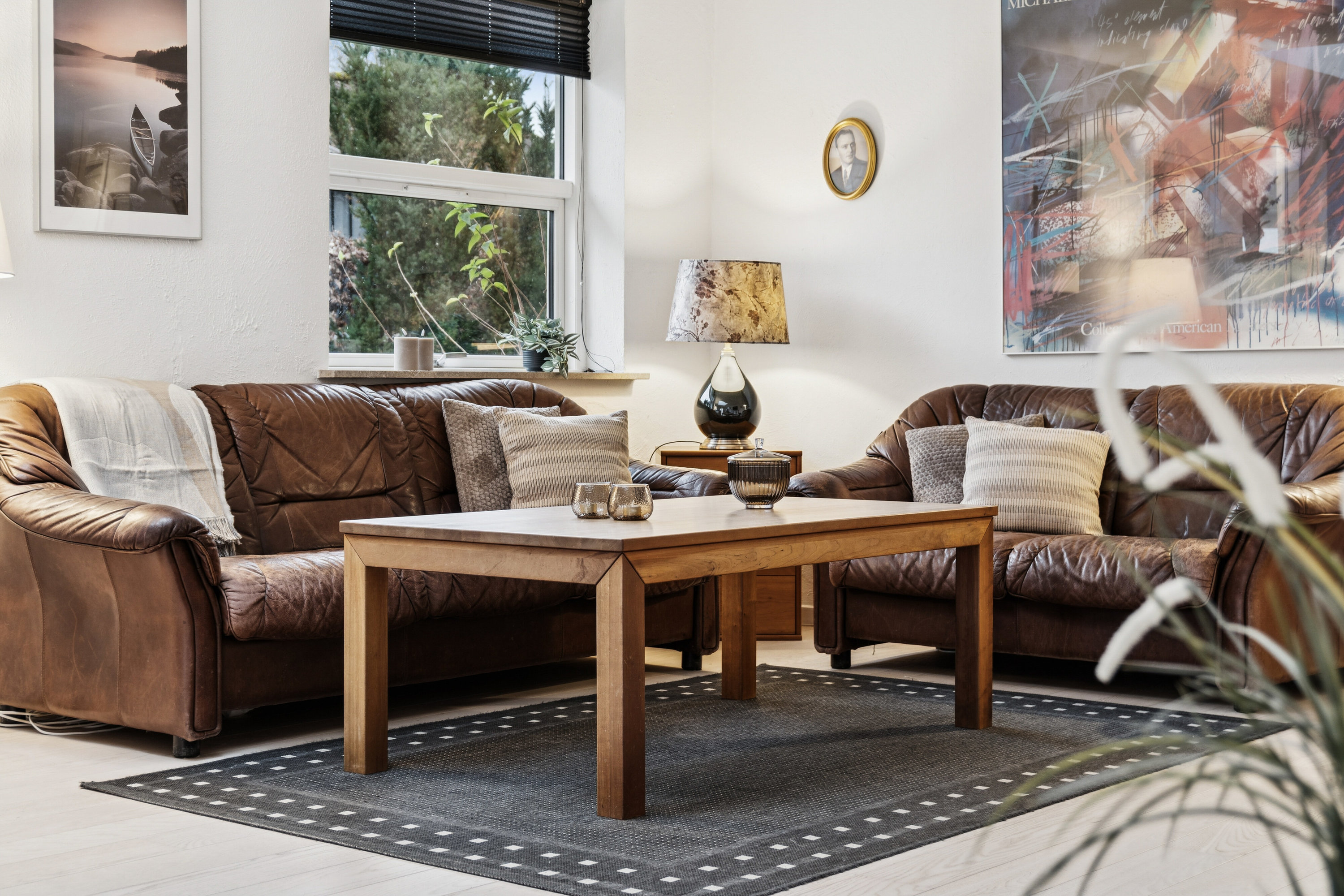 Fremhævet stue billede i fuldskærmstilstand. Billede af Urtehaven 29, 4300 Holbæk