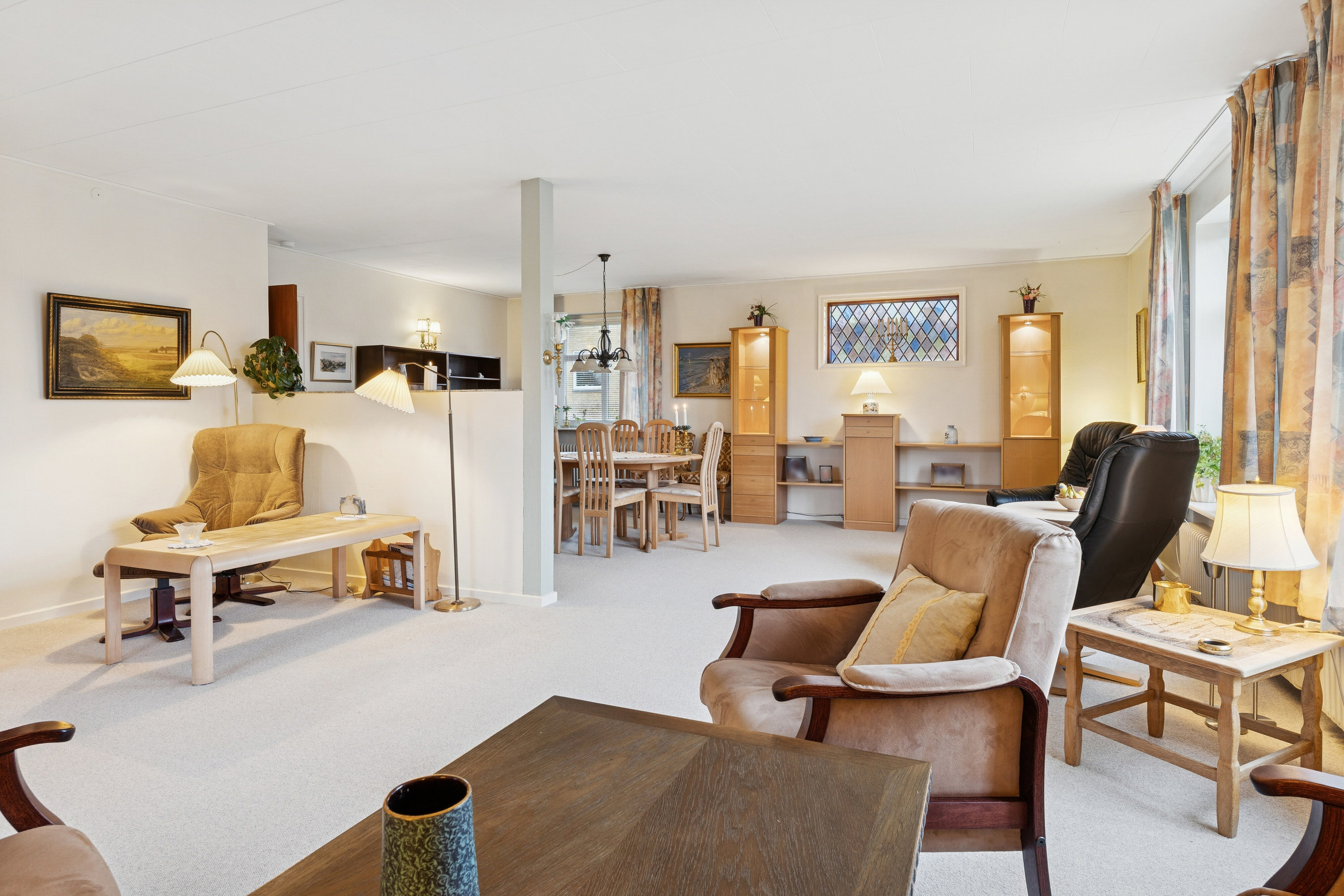 Fremhævet stue billede i fuldskærmstilstand. Billede af Sellebjergvej 29, 9881 Bindslev