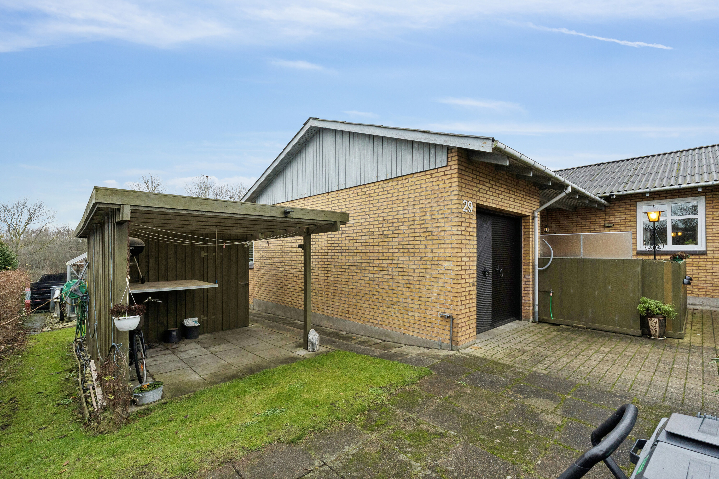 Fremhævet set fra haven billede i fuldskærmstilstand. Billede af Sellebjergvej 29, 9881 Bindslev