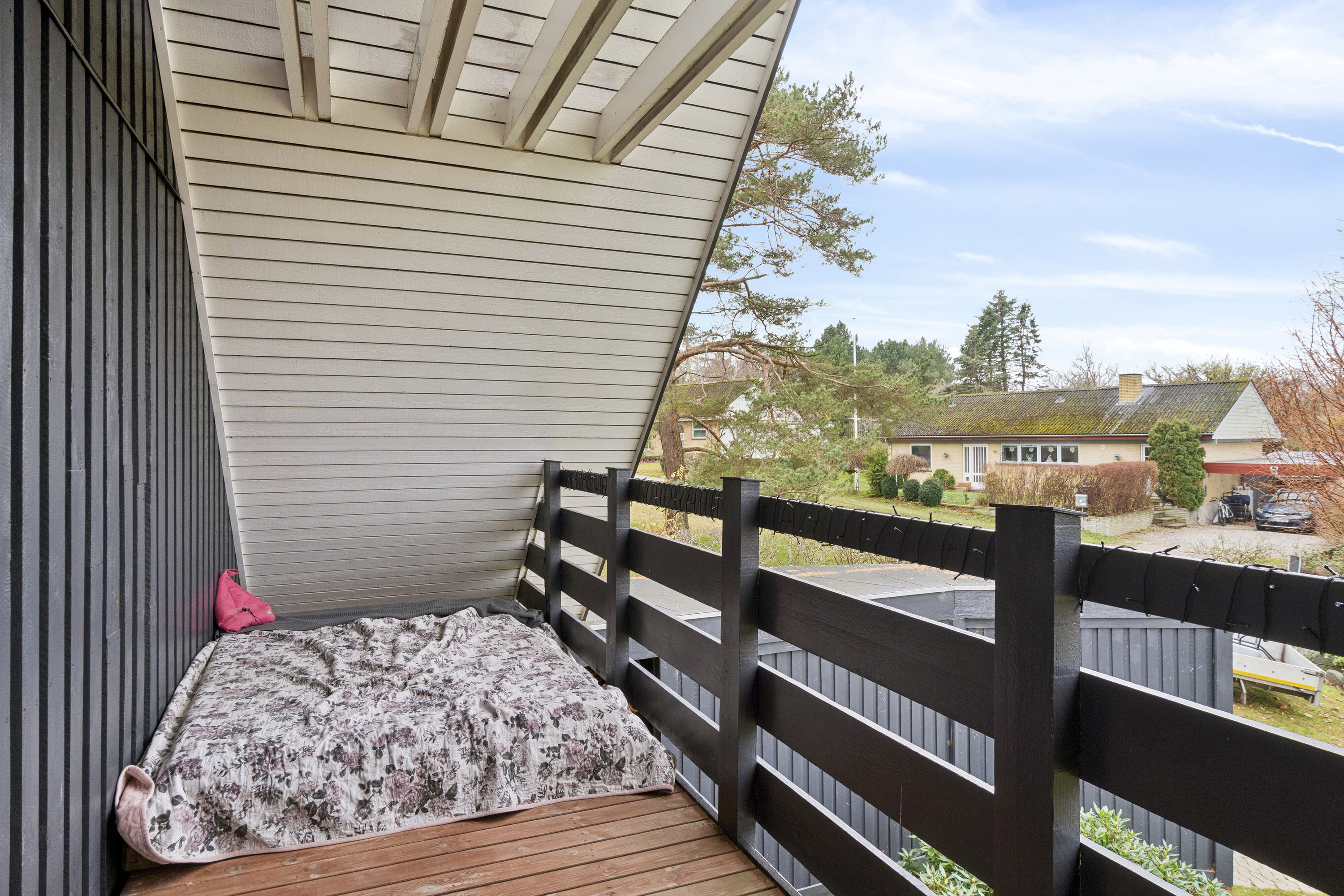 Fremhævet altan billede i fuldskærmstilstand. Billede af Hjorthøj 42, 4400 Kalundborg