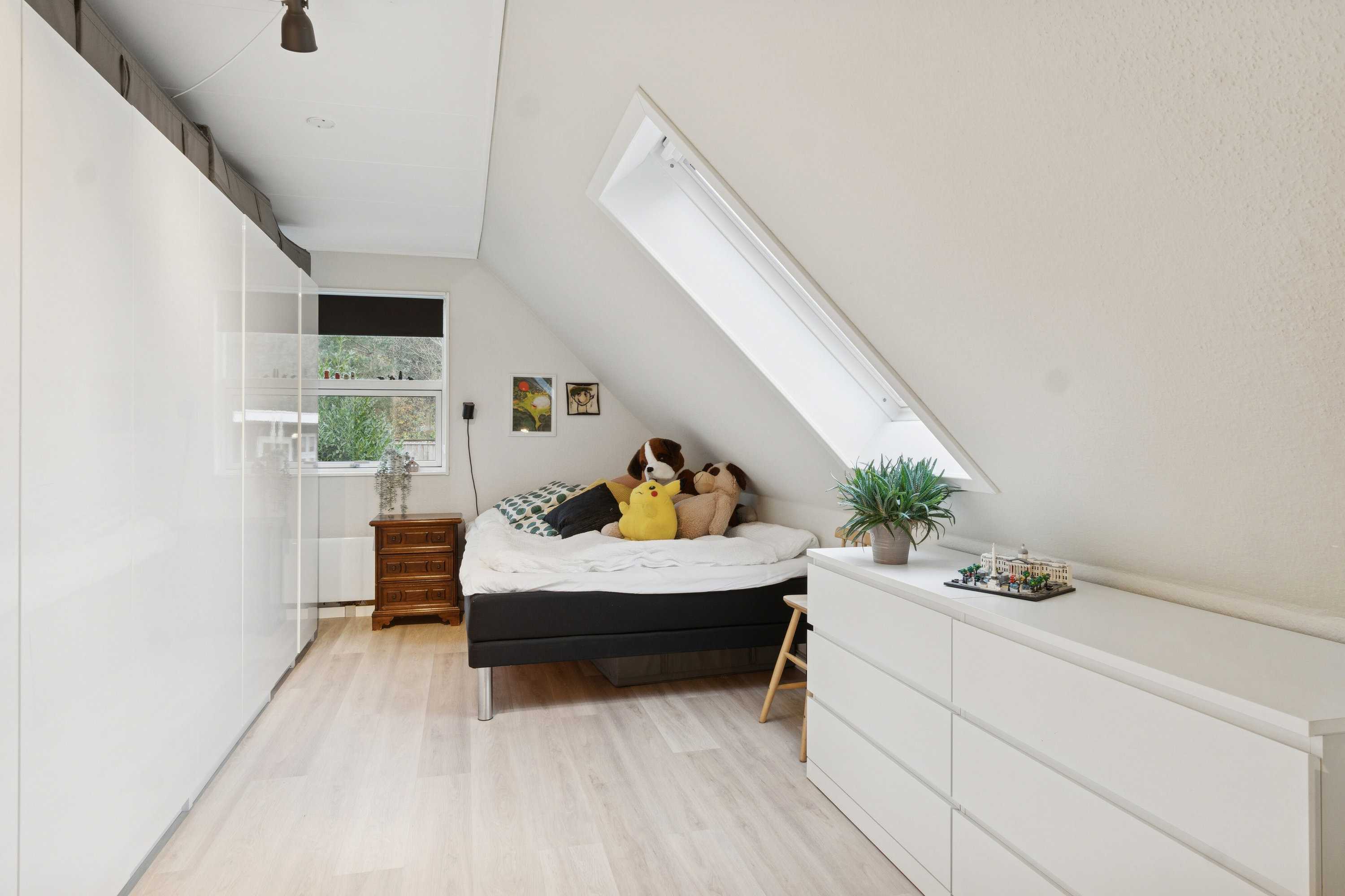 Fremhævet soveværelse billede i fuldskærmstilstand. Billede af Hjorthøj 42, 4400 Kalundborg