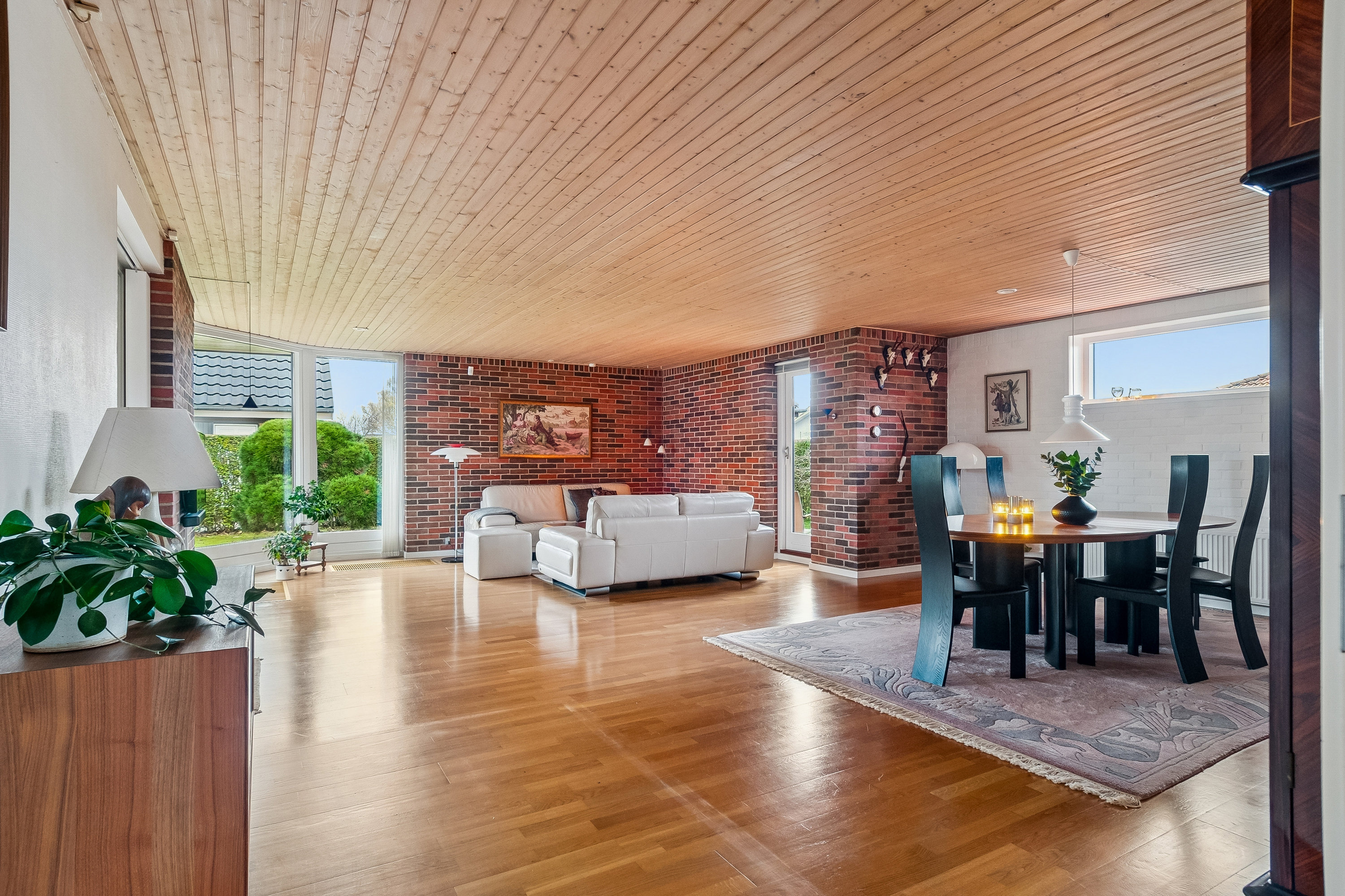 Fremhævet stue billede i fuldskærmstilstand. Billede af Weendam Alle 26, 2791 Dragør