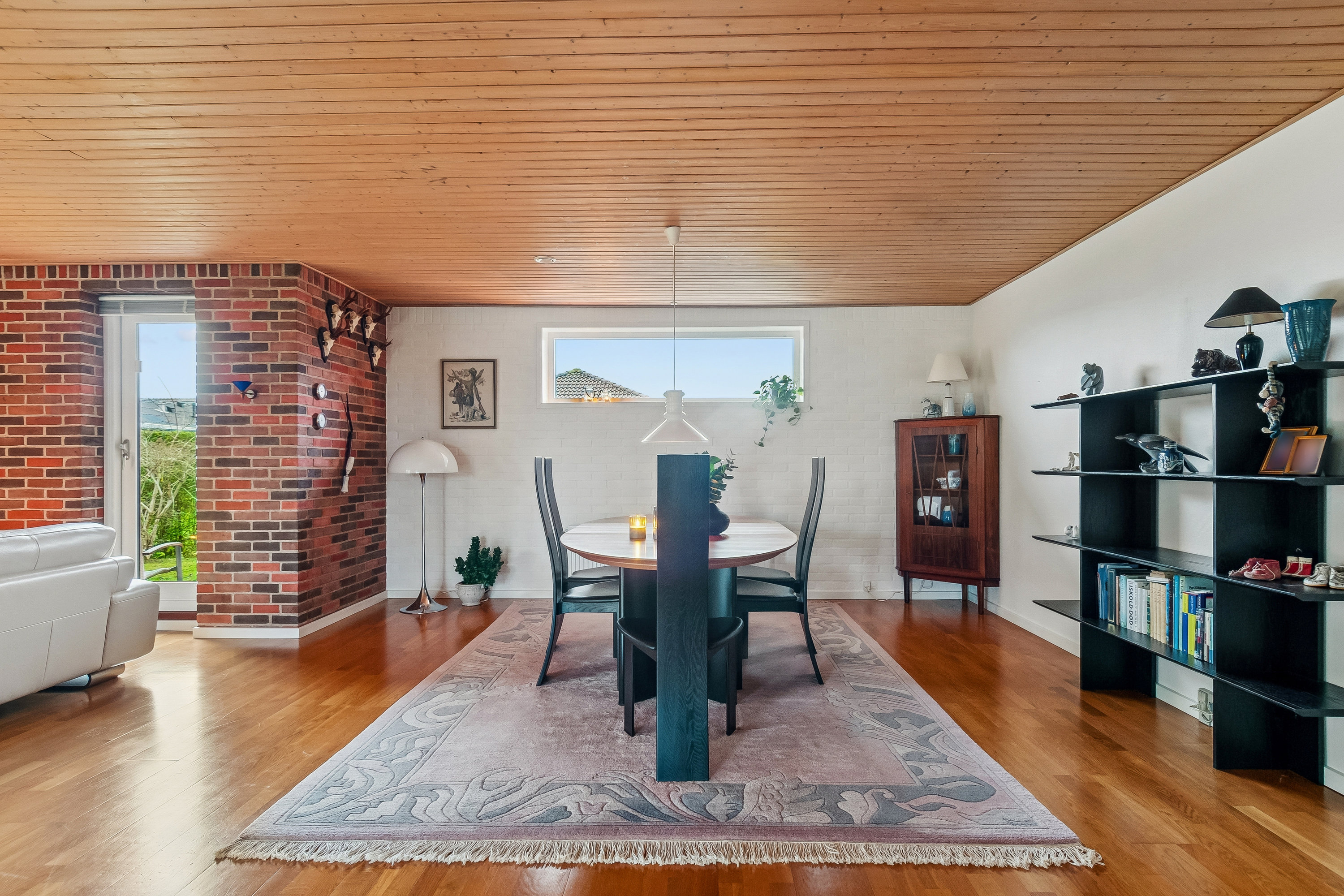 Miniaturebillede 2: stue. Billede af Weendam Alle 26, 2791 Dragør