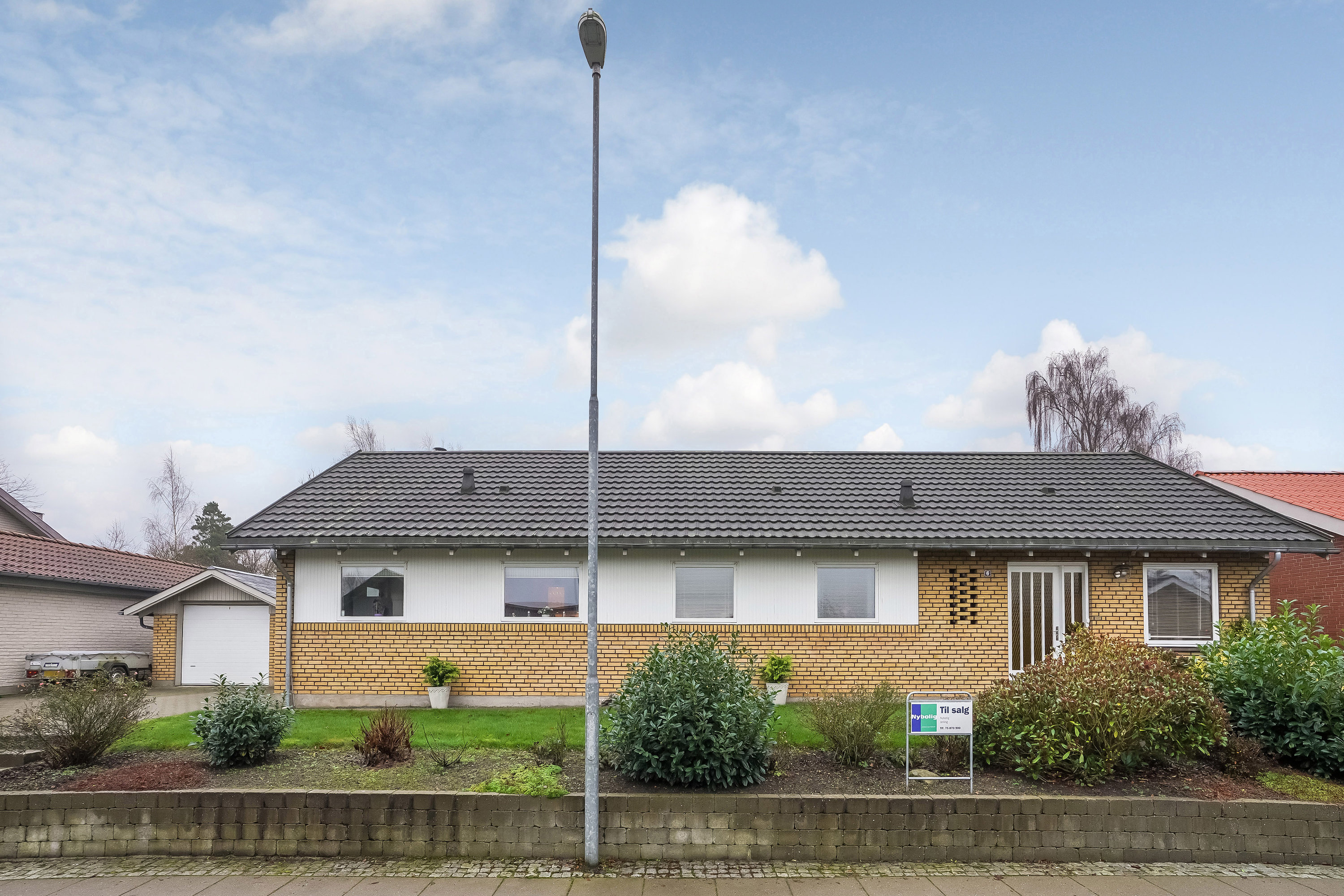 Fremhævet ejendommen billede i fuldskærmstilstand. Billede af Bakkedraget 6, 7300 Jelling