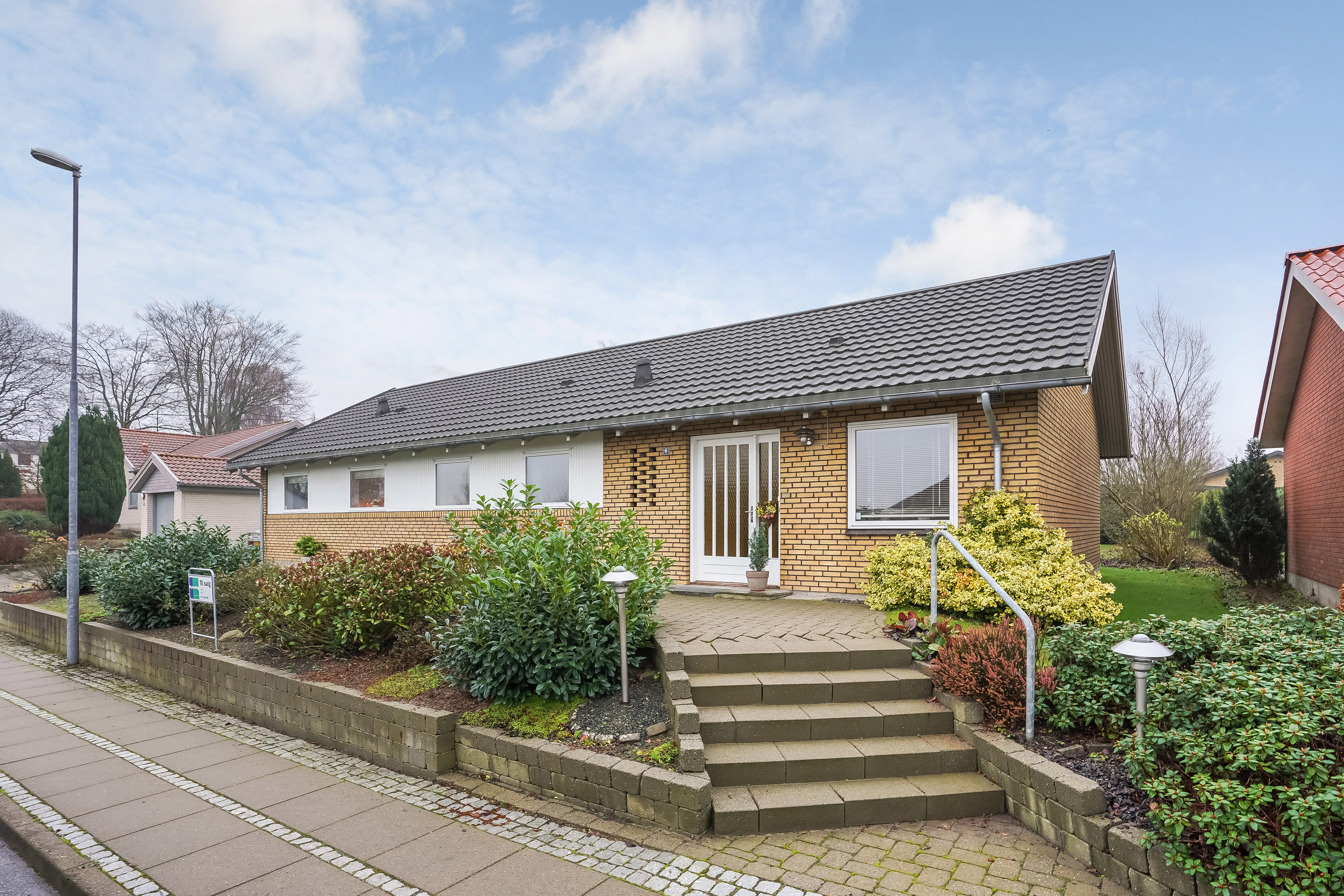 Fremhævet ejendommen billede i fuldskærmstilstand. Billede af Bakkedraget 6, 7300 Jelling